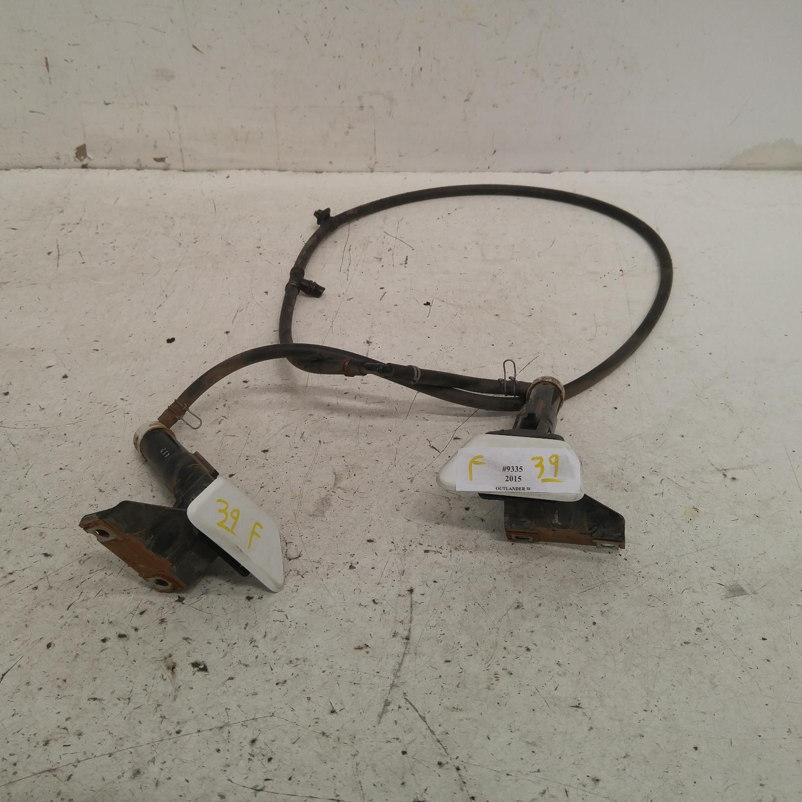 View Auto part Washer Jet Mitsubishi Outlander 2015