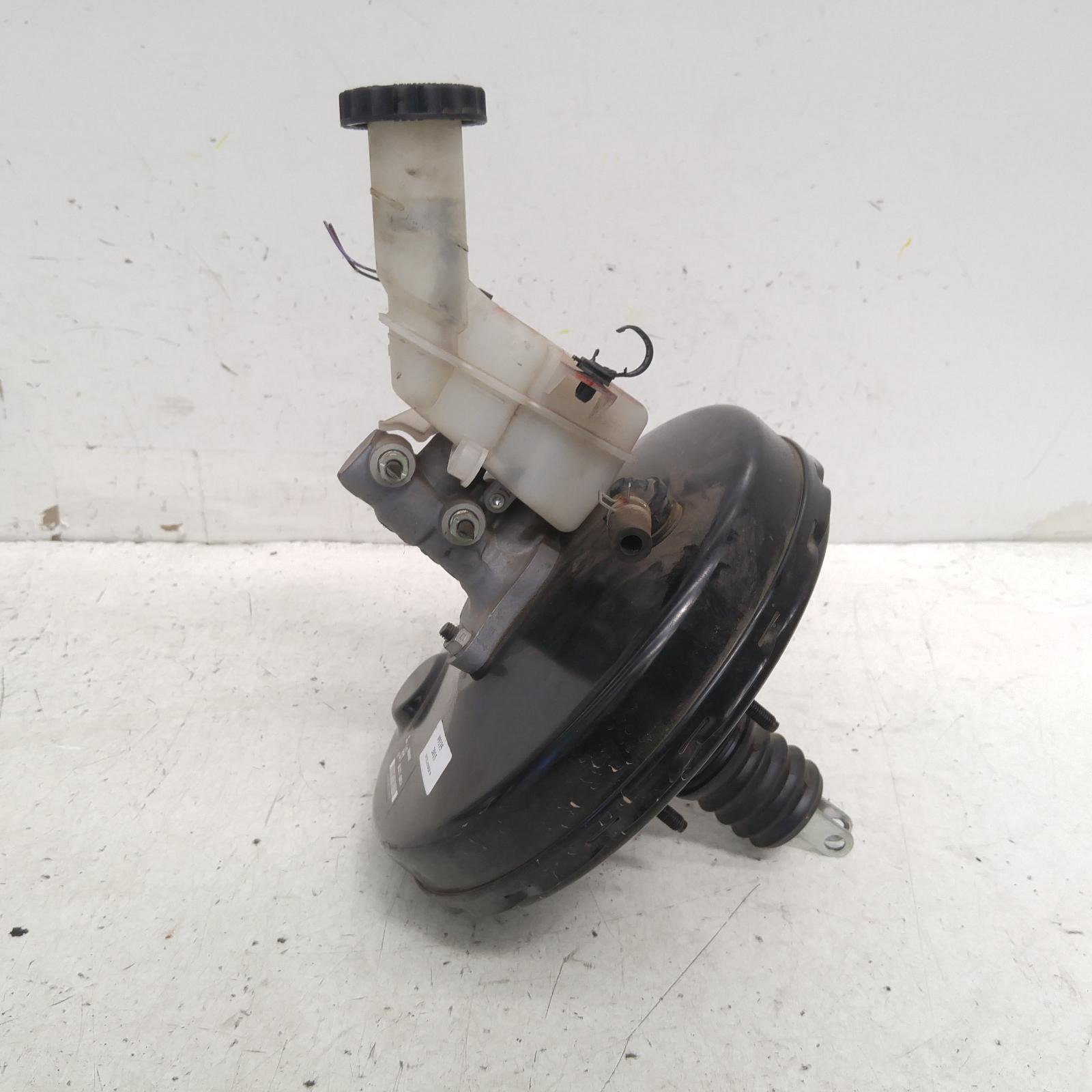 View Auto part Brake Booster Mitsubishi Outlander 2015