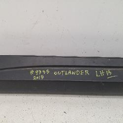 View Auto part Side Step/Skirt Mitsubishi Outlander 2015
