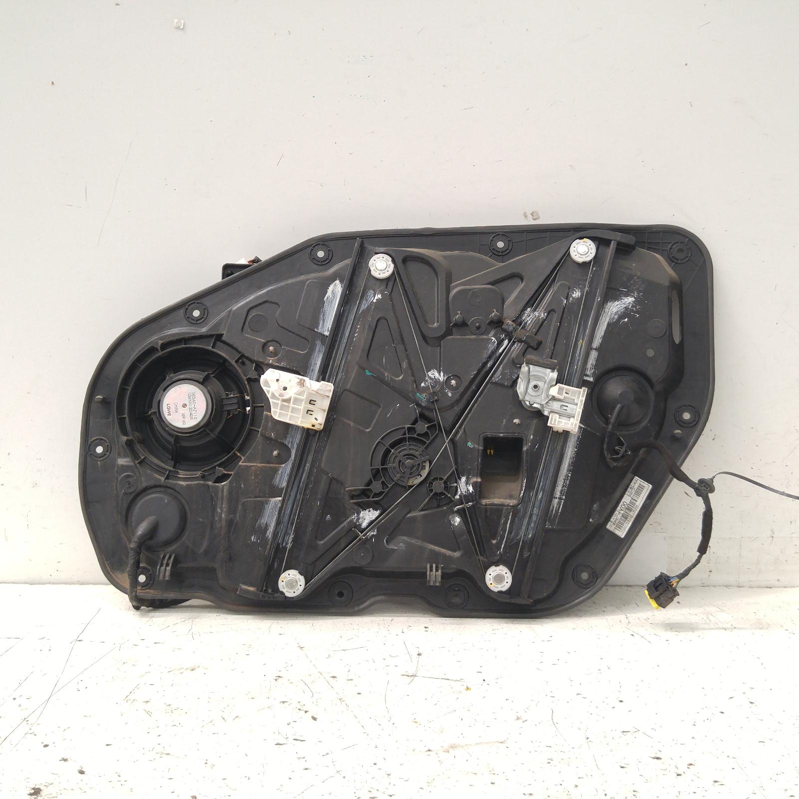 View Auto part Left Front Window Reg/Motor Kia Cerato 2016