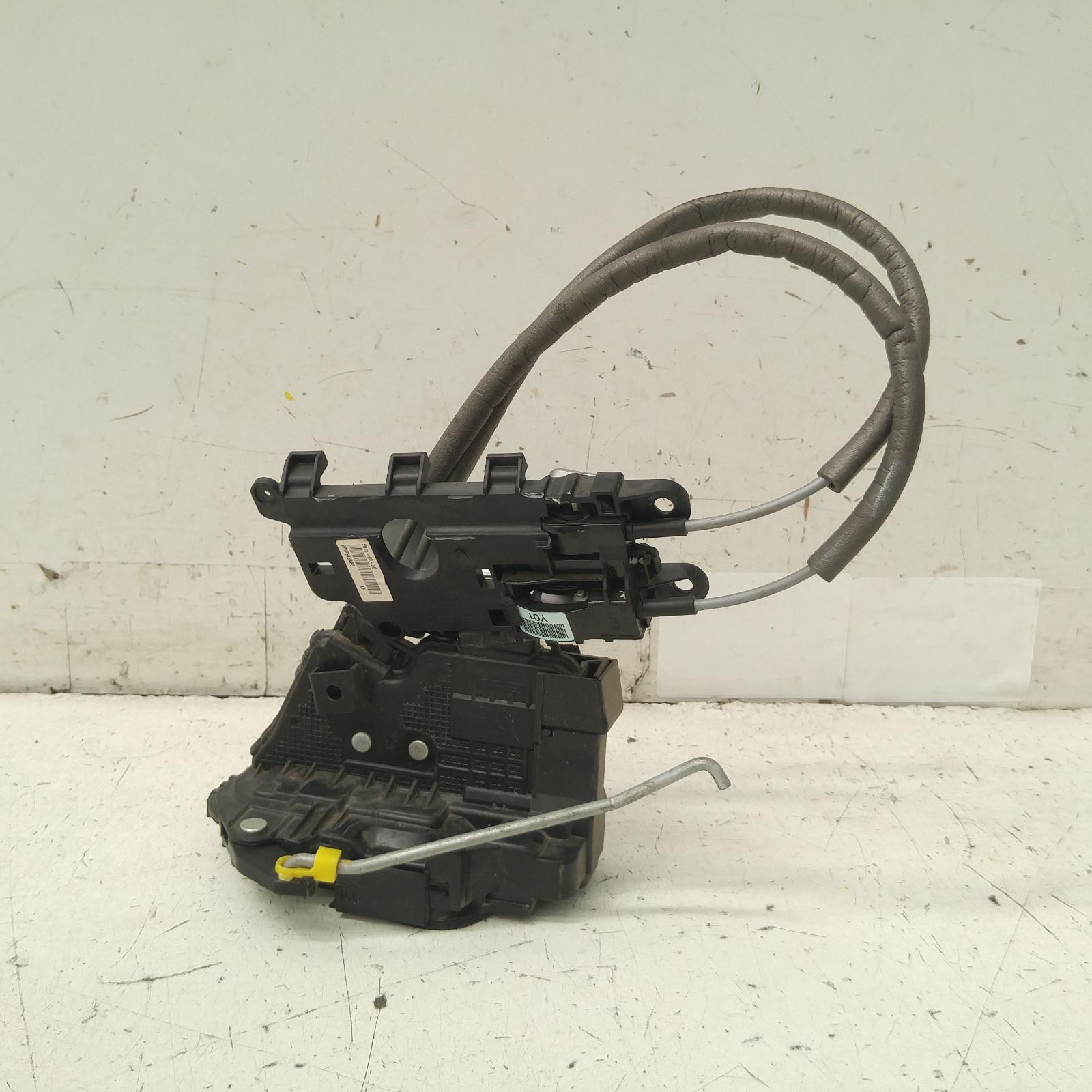 View Auto part Door/Boot/Gate Lock Kia Cerato 2016