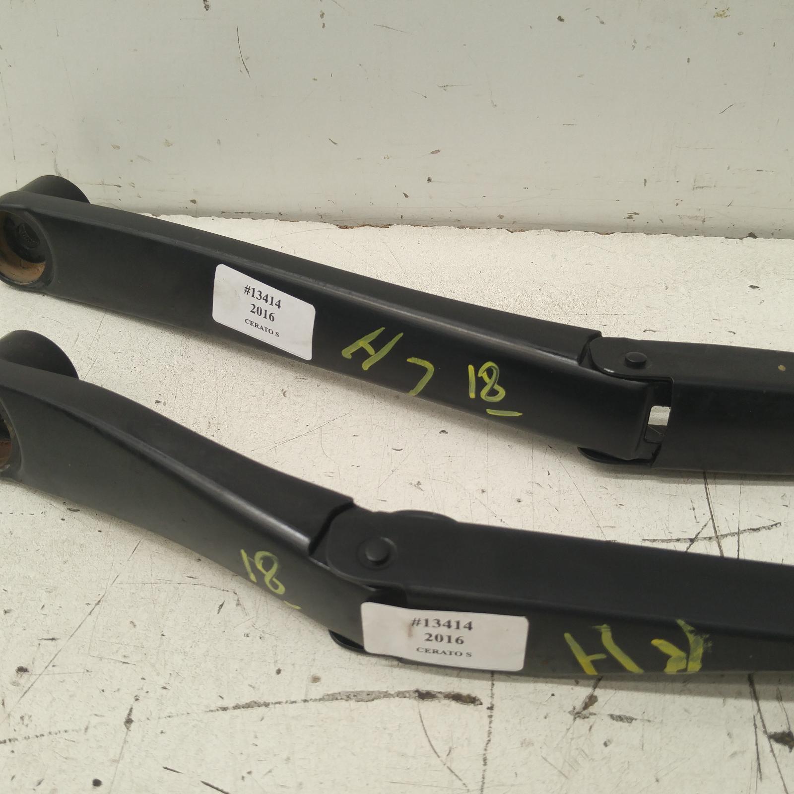 View Auto part Wiper Arm Kia Cerato 2016