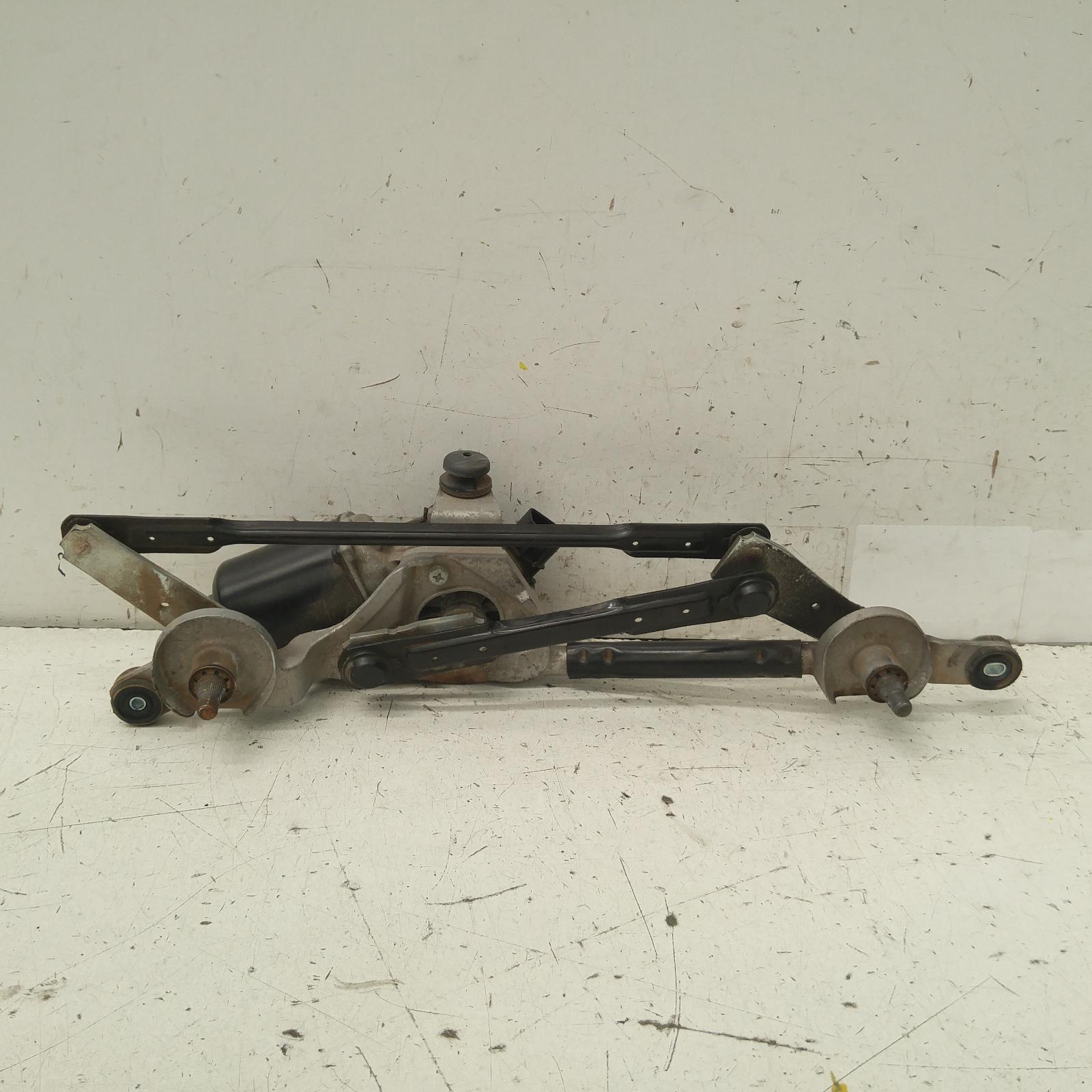 View Auto part Wiper Motor Kia Cerato 2016