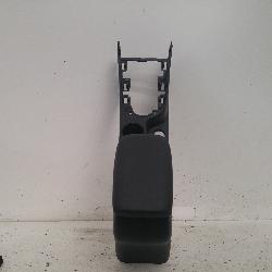 View Auto part Console Kia Cerato 2019