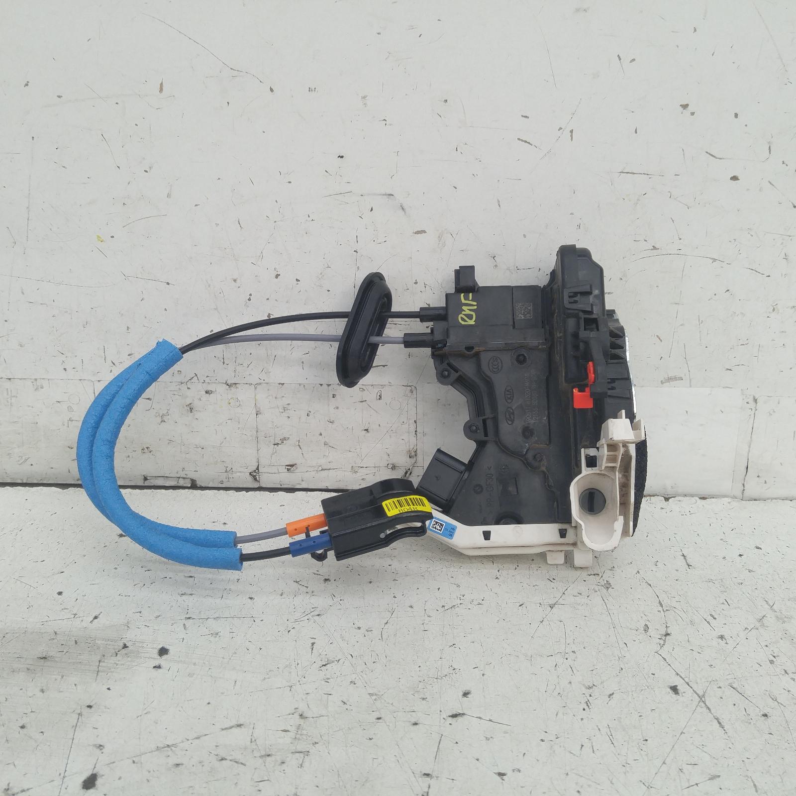 View Auto part Door/Boot/Gate Lock Kia Cerato 2019