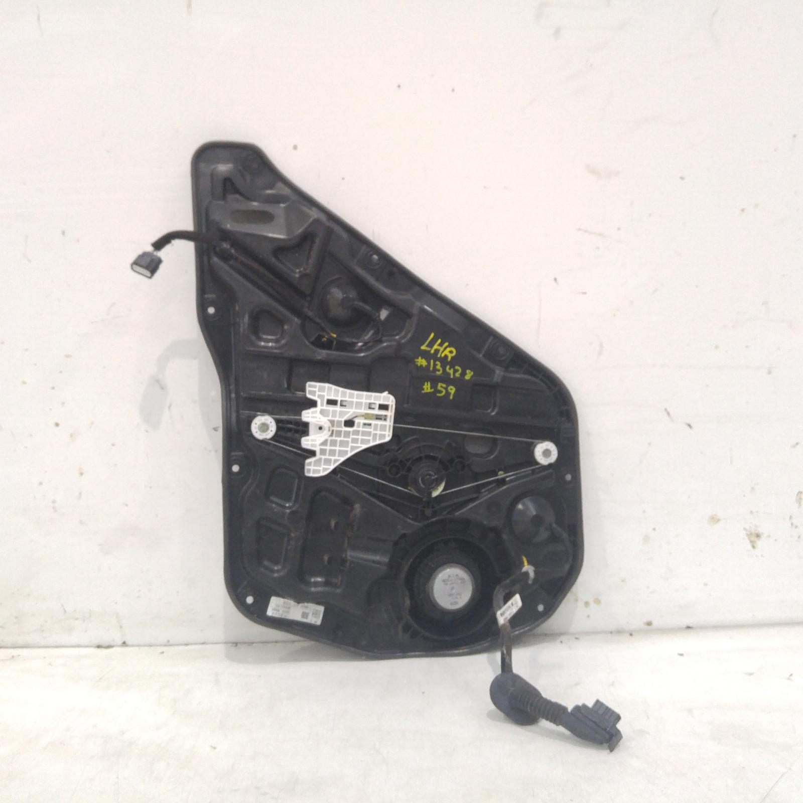 View Auto part Left Rear Wnd Reg/Motor Kia Cerato 2019