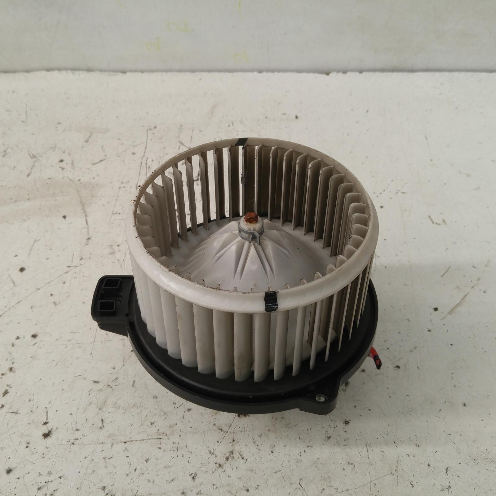 2016 Hyundai I40 Heater Fan Motor View Auto part Heater Fan Motor Hyundai I40 2016