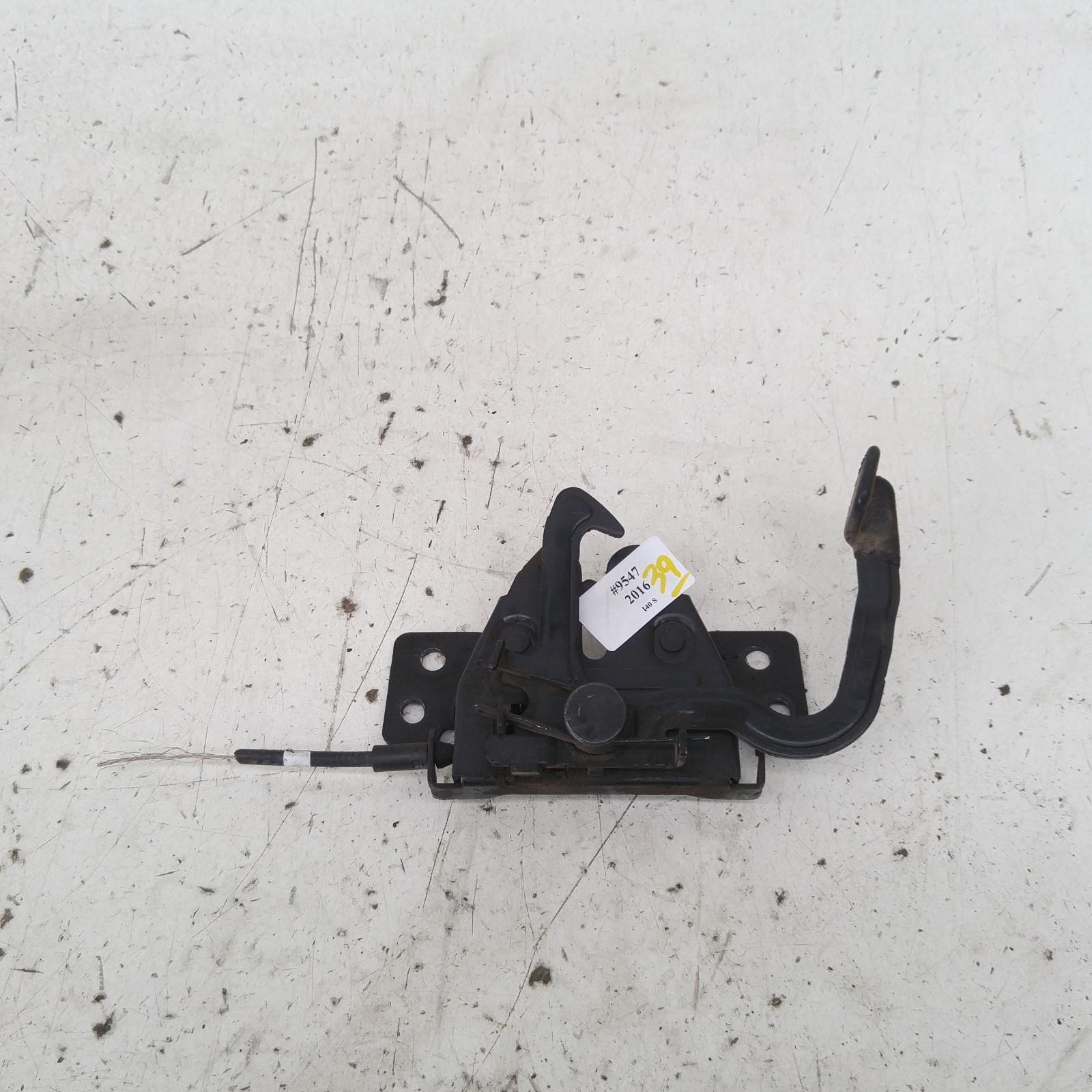 View Auto part Bonnet Lock/Support Hyundai I40 2016