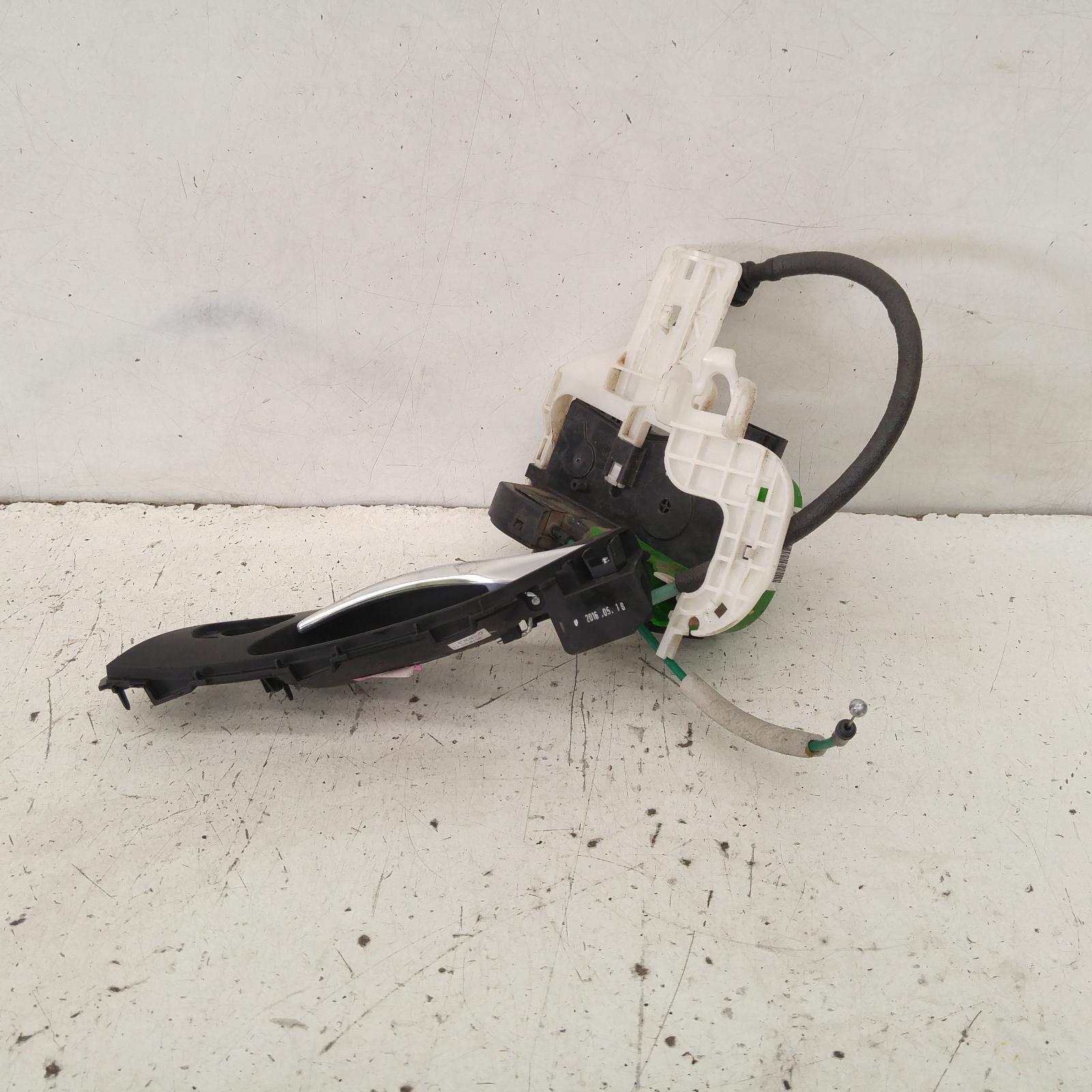 View Auto part Door/Boot/Gate Lock Hyundai I40 2016