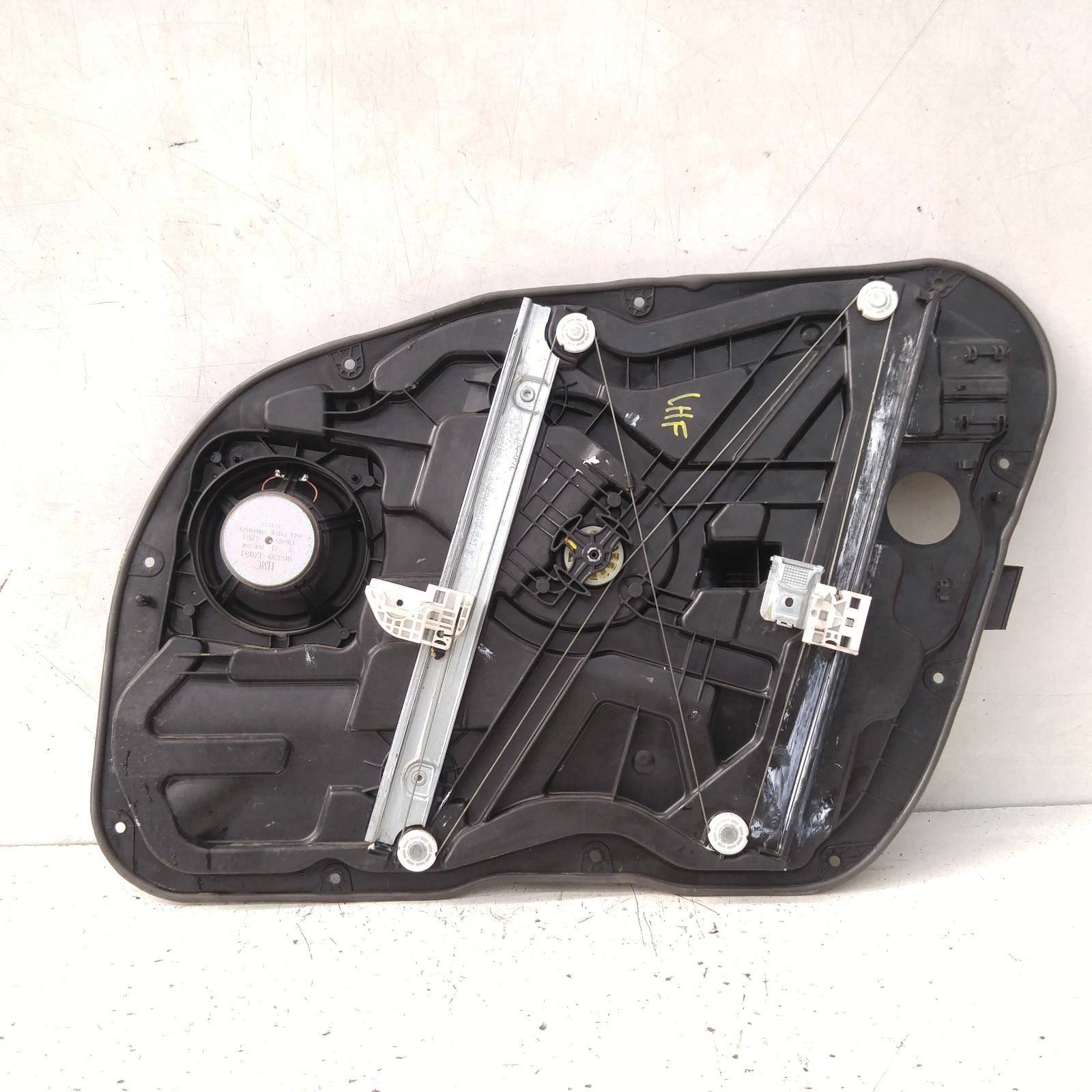 View Auto part Left Front Window Reg/Motor Hyundai I40 2016