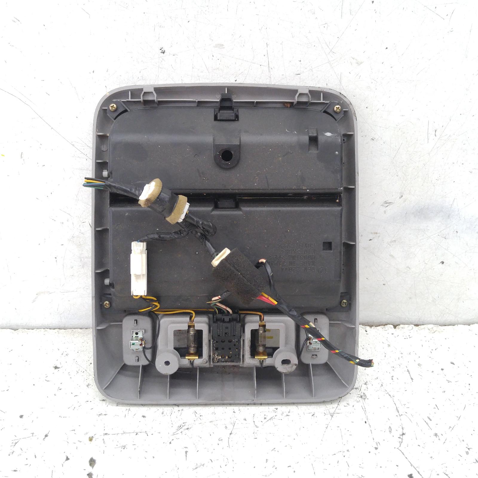 View Auto part Courtesy Light Subaru Forester 2006