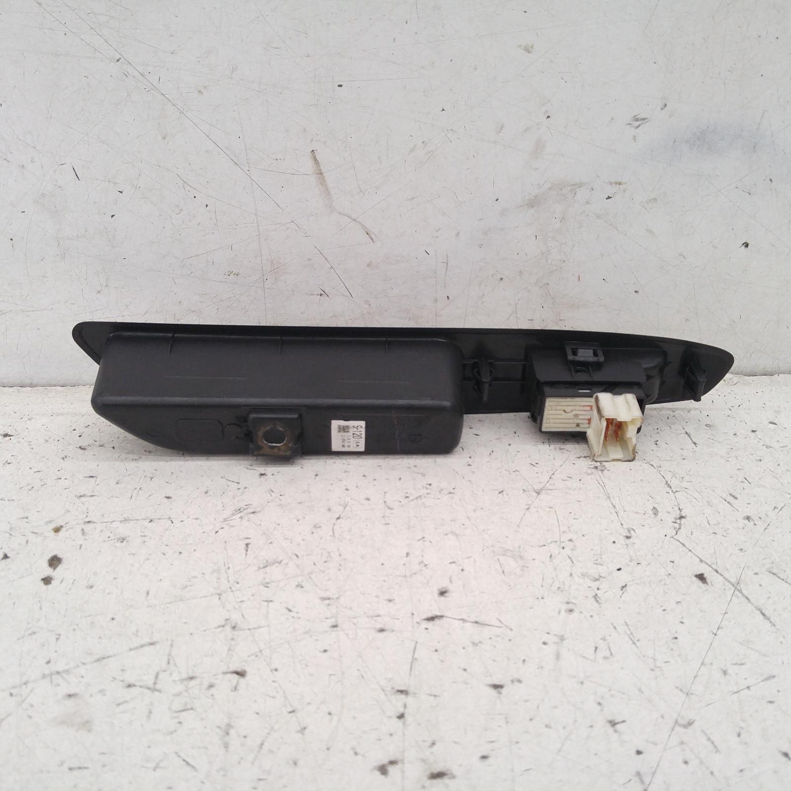 View Auto part Pwr Dr Wind Switch Subaru Forester 2006