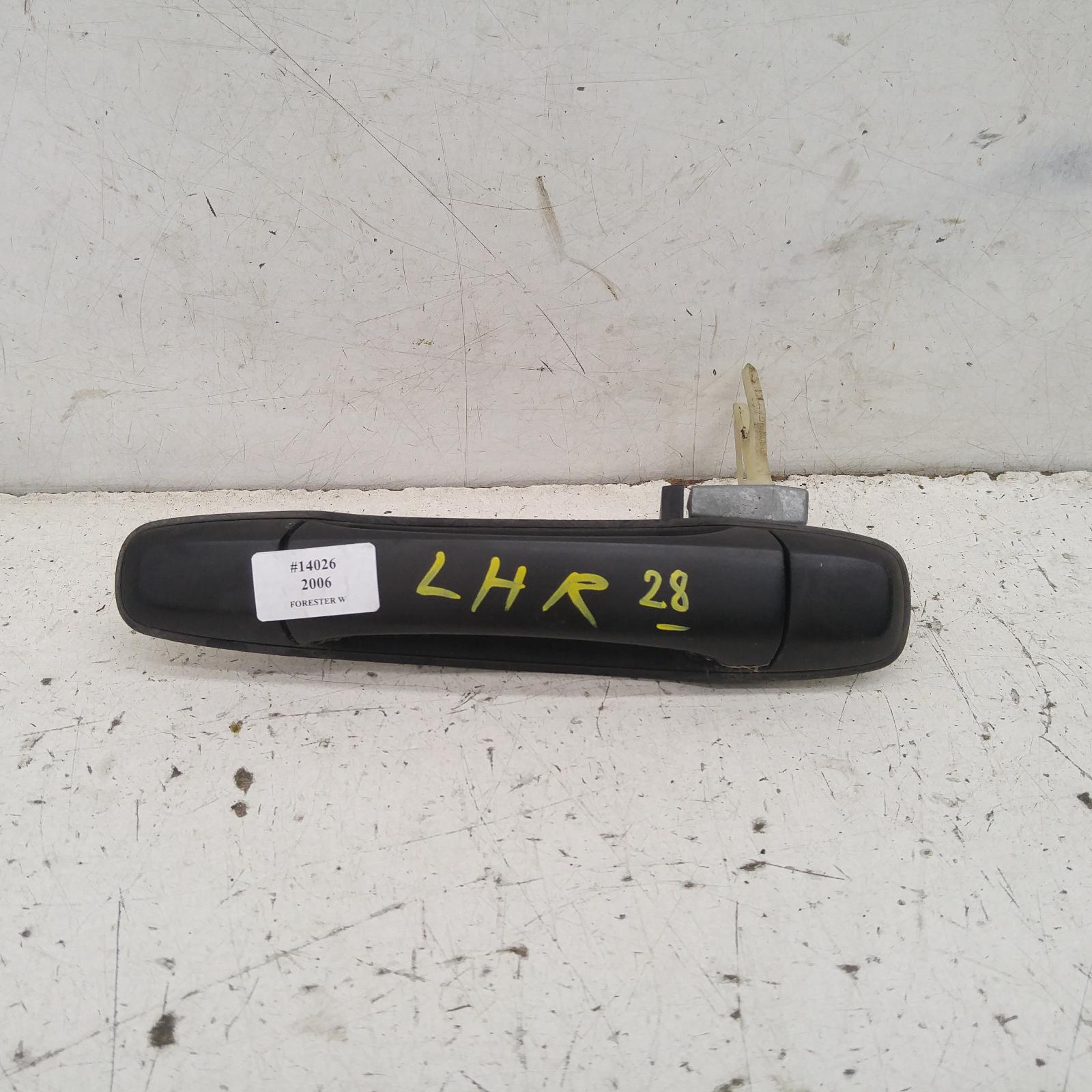 View Auto part Door Handle Subaru Forester 2006