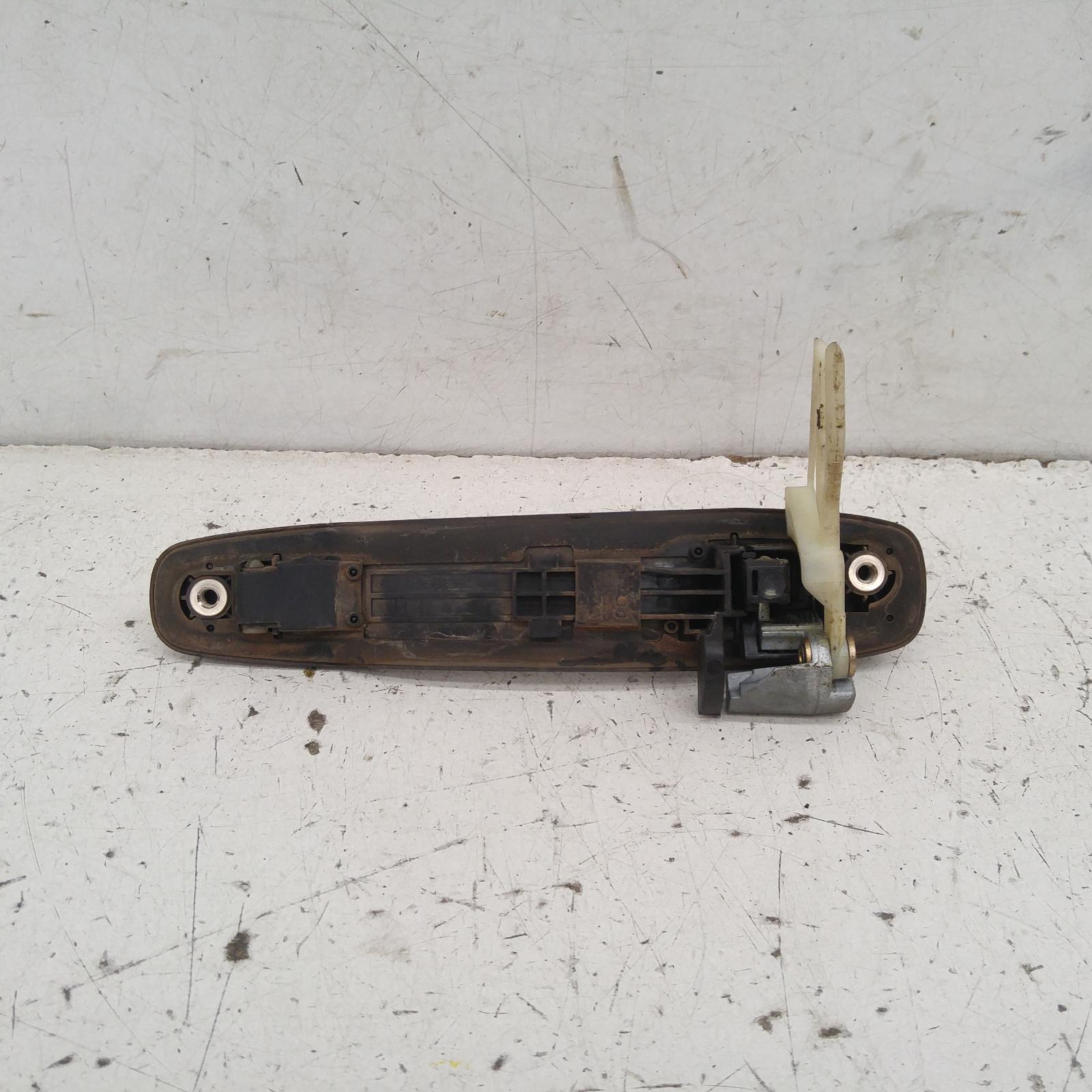 View Auto part Door Handle Subaru Forester 2006