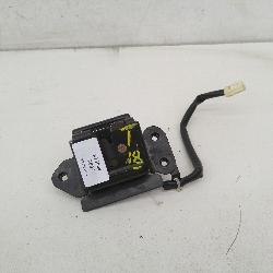 View Auto part Door/Boot/Gate Lock Mazda Tribute 2005