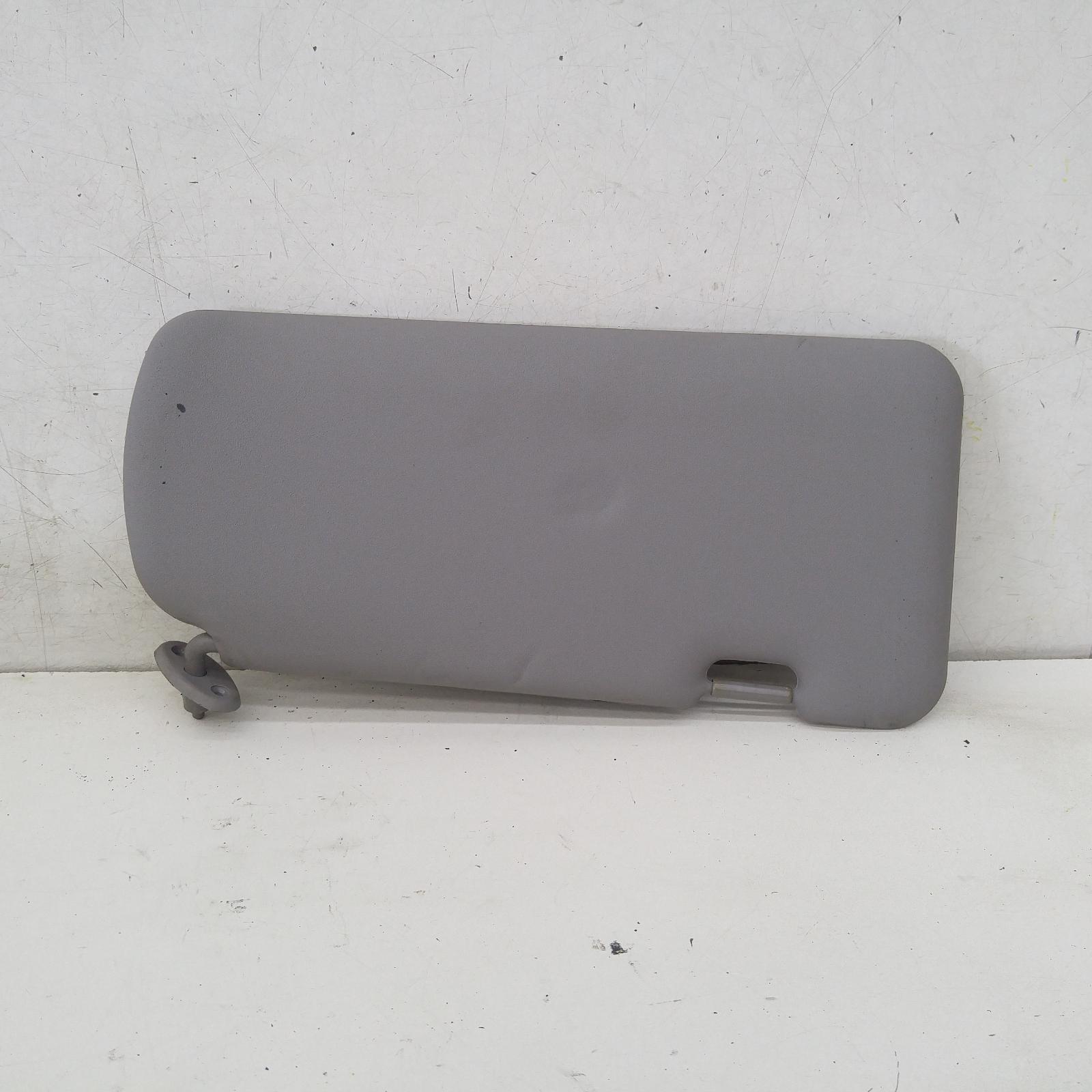 View Auto part Sunvisor Mazda Tribute 2005