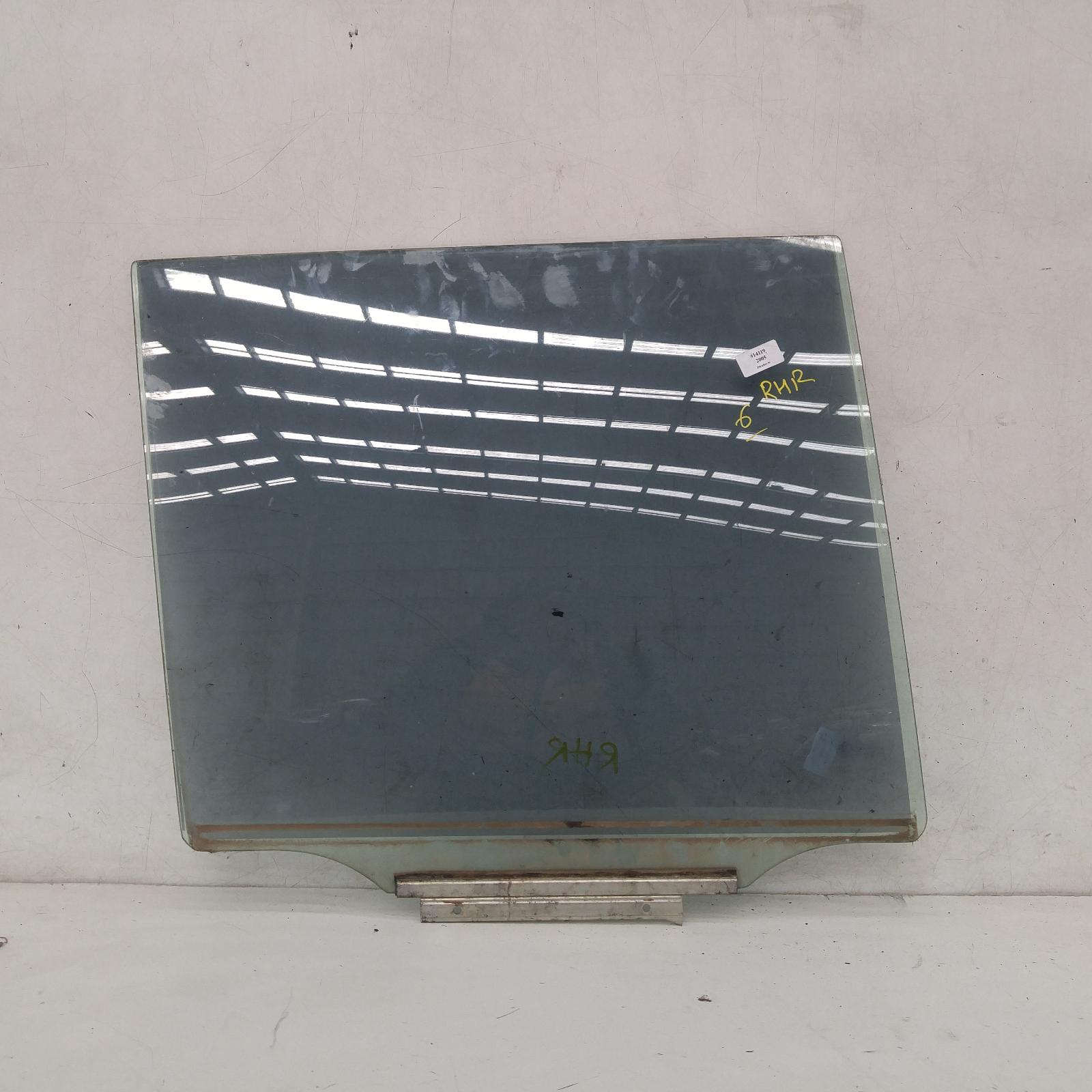 View Auto part Right Rear Door Window Toyota Prado 2004