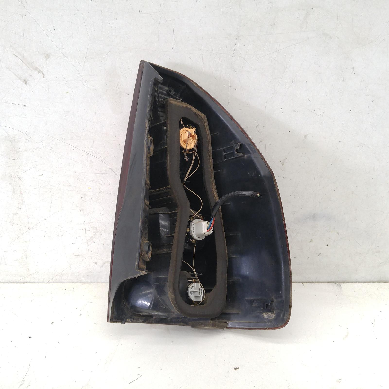 View Auto part Left Taillight Toyota Prado 2004