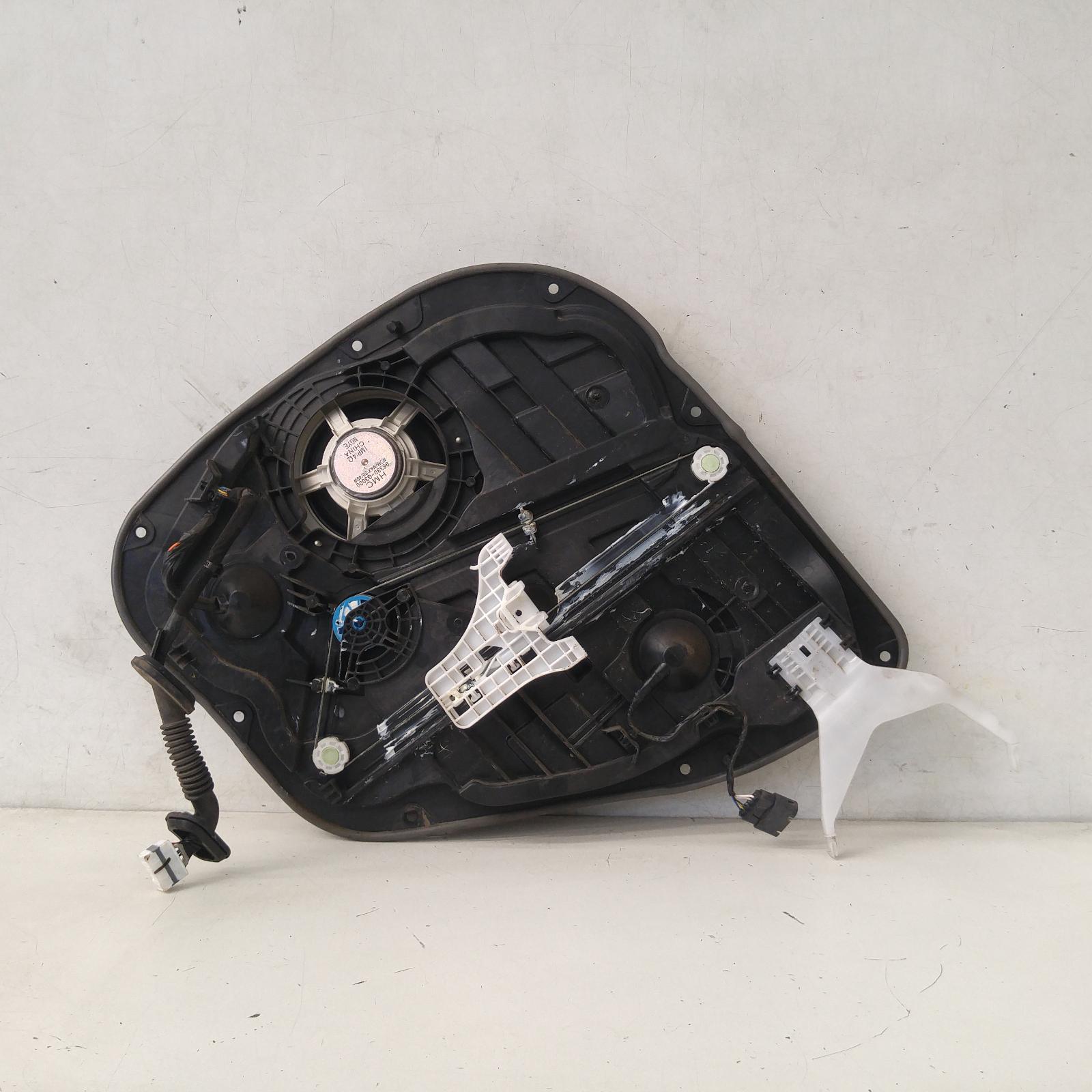 2018 Hyundai I30 Left Rear Wnd Reg/Motor View Auto part Left Rear Wnd Reg/Motor Hyundai I30 2018