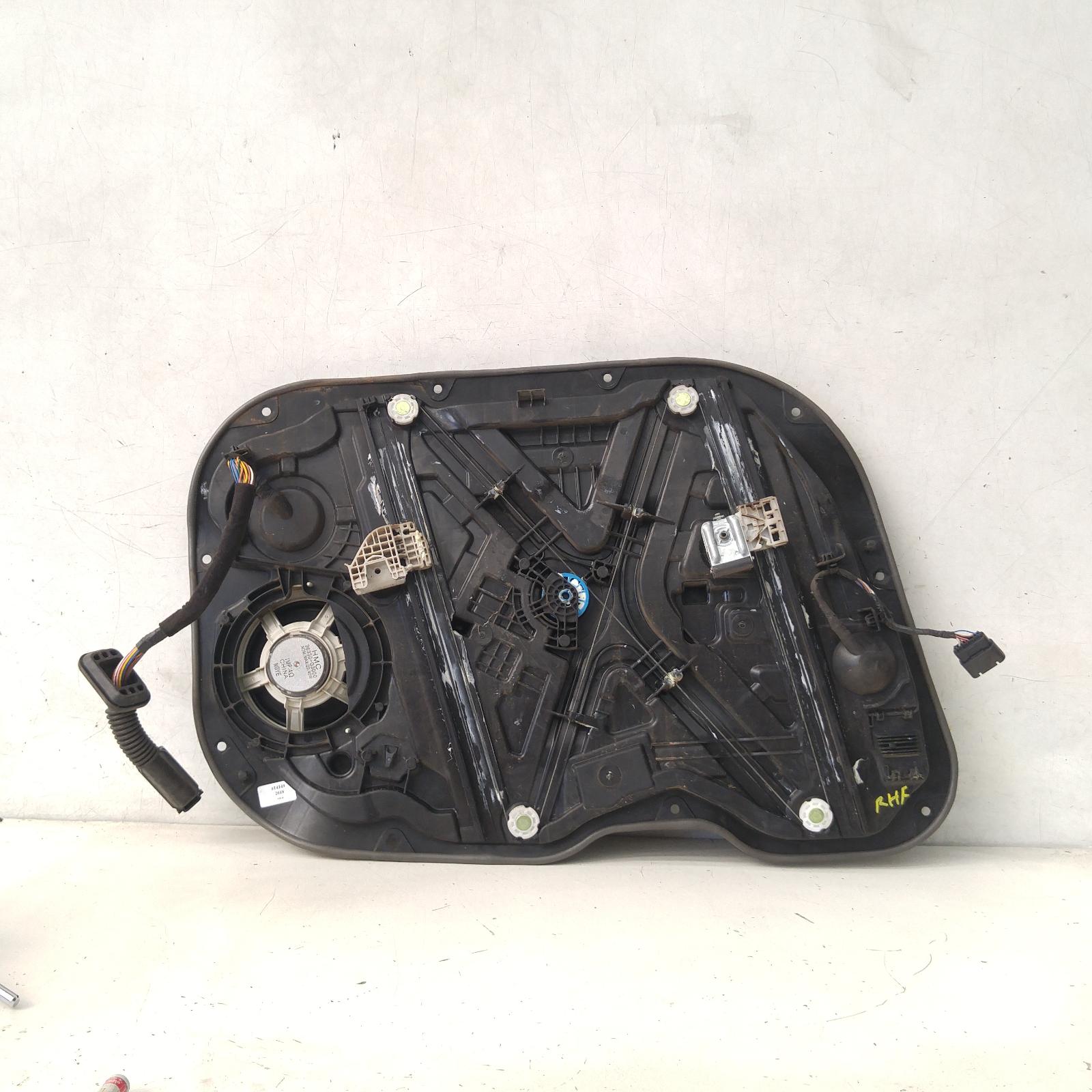 View Auto part Right Front Window Reg/Motor Hyundai I30 2018