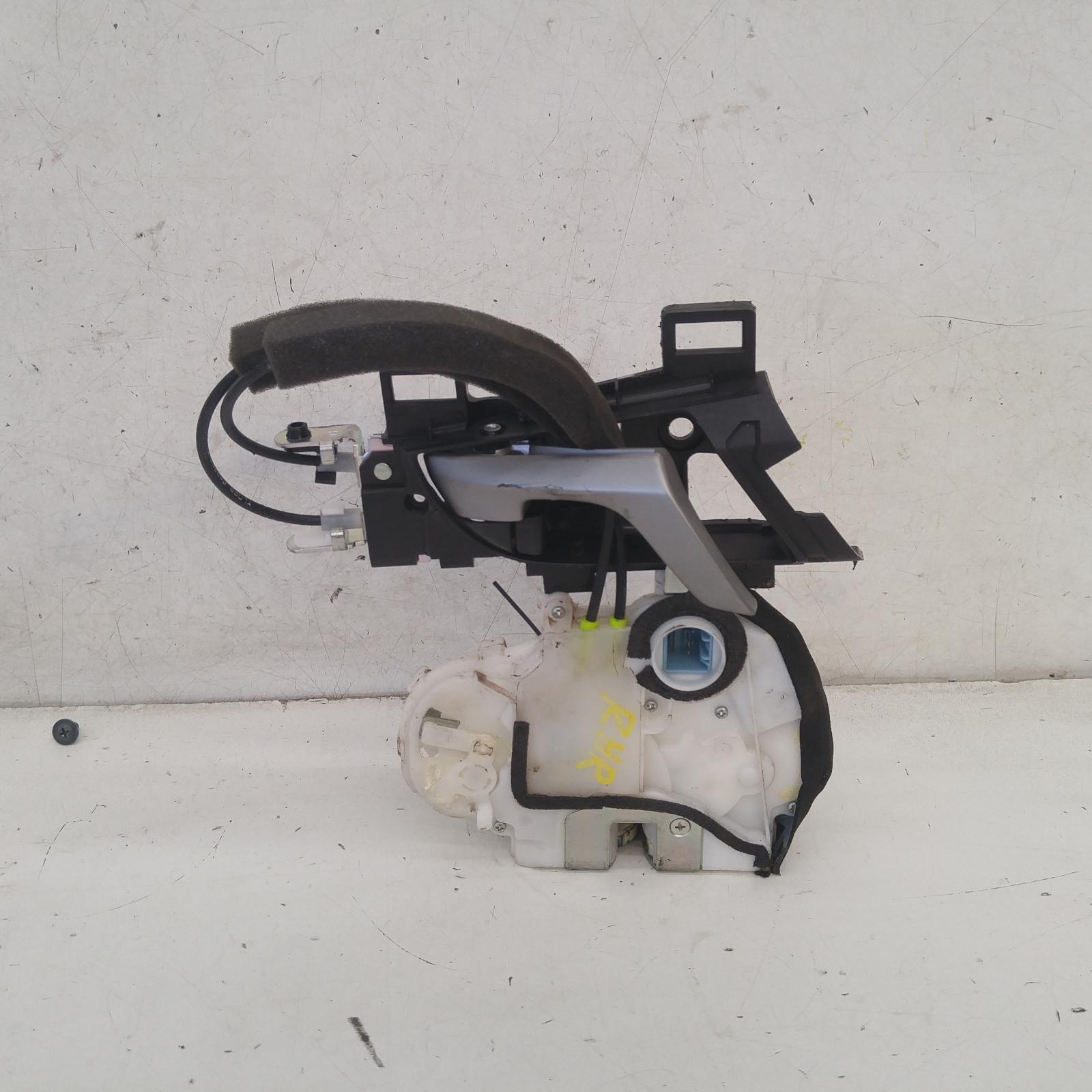 View Auto part Door/Boot/Gate Lock Honda Accord 2008