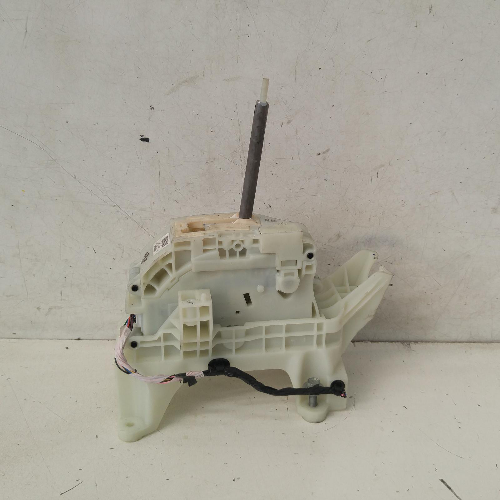 View Auto part Gear Stick/Shifter Hyundai I30 2018