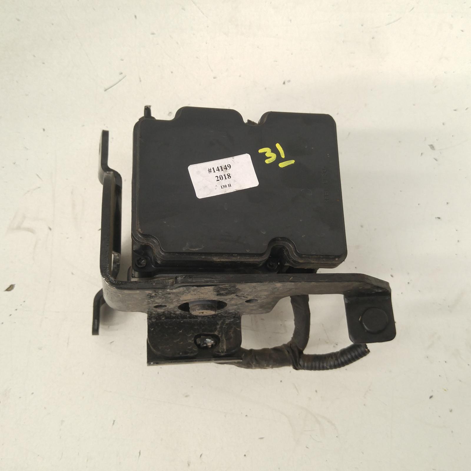 2018 Hyundai I30 Abs Pump/Modulator View Auto part Abs Pump/Modulator Hyundai I30 2018