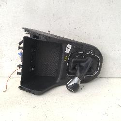 View Auto part Console Hyundai I30 2018