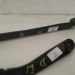 View Auto part Wiper Arm Toyota Kluger 2009