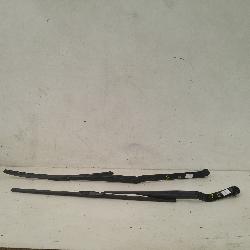View Auto part Wiper Arm Toyota Kluger 2009