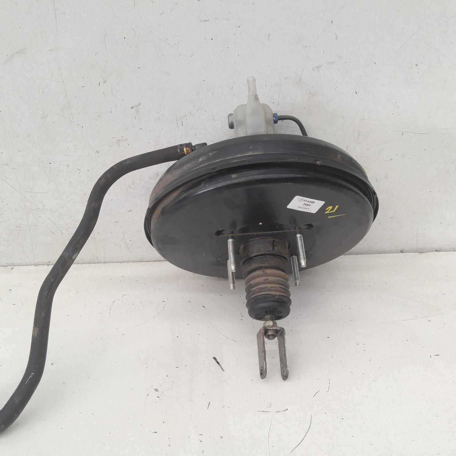 View Auto part Brake Booster Toyota Kluger 2009