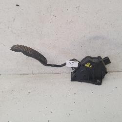 View Auto part Pedal Assembly Toyota Kluger 2009