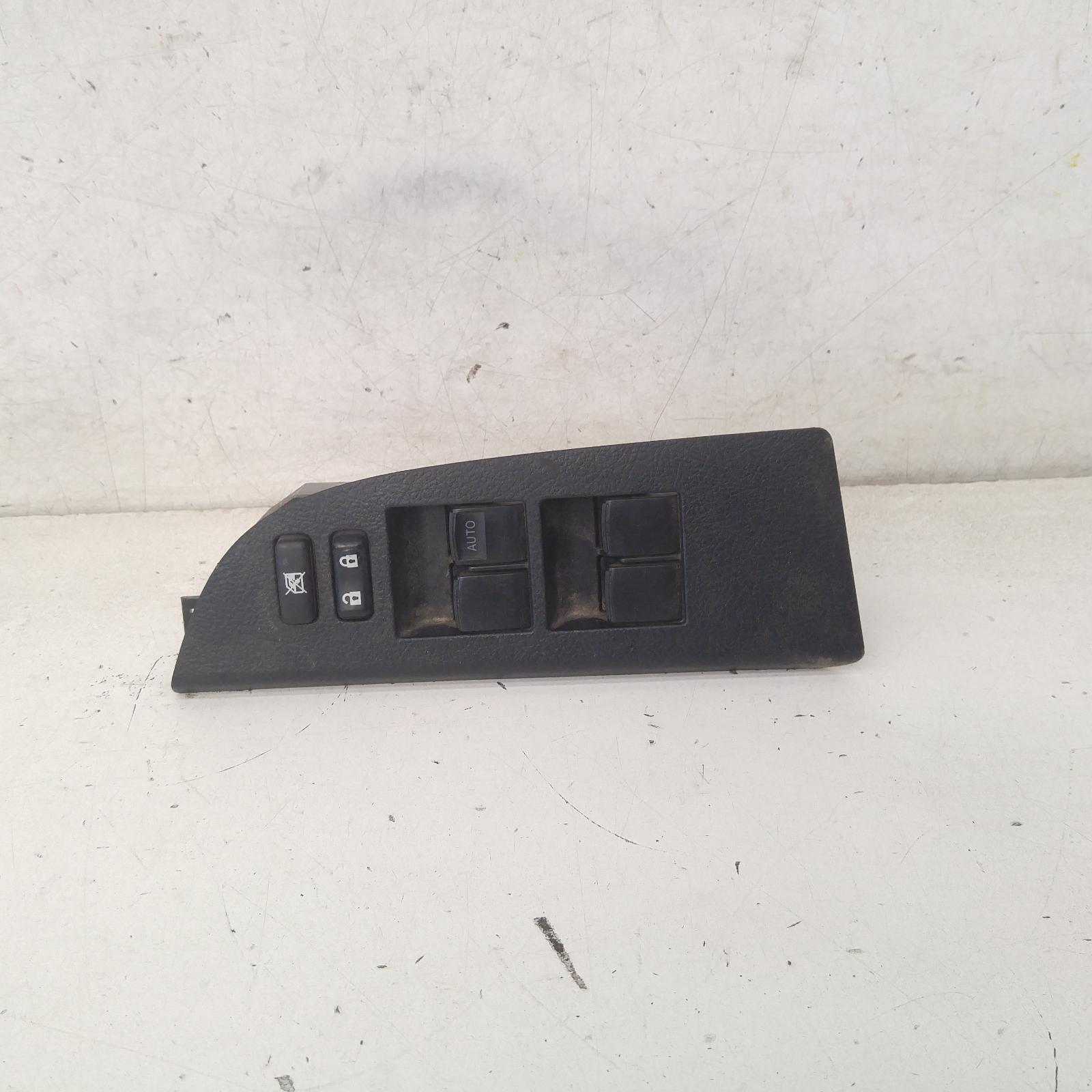 View Auto part Pwr Dr Wind Switch Toyota Kluger 2009