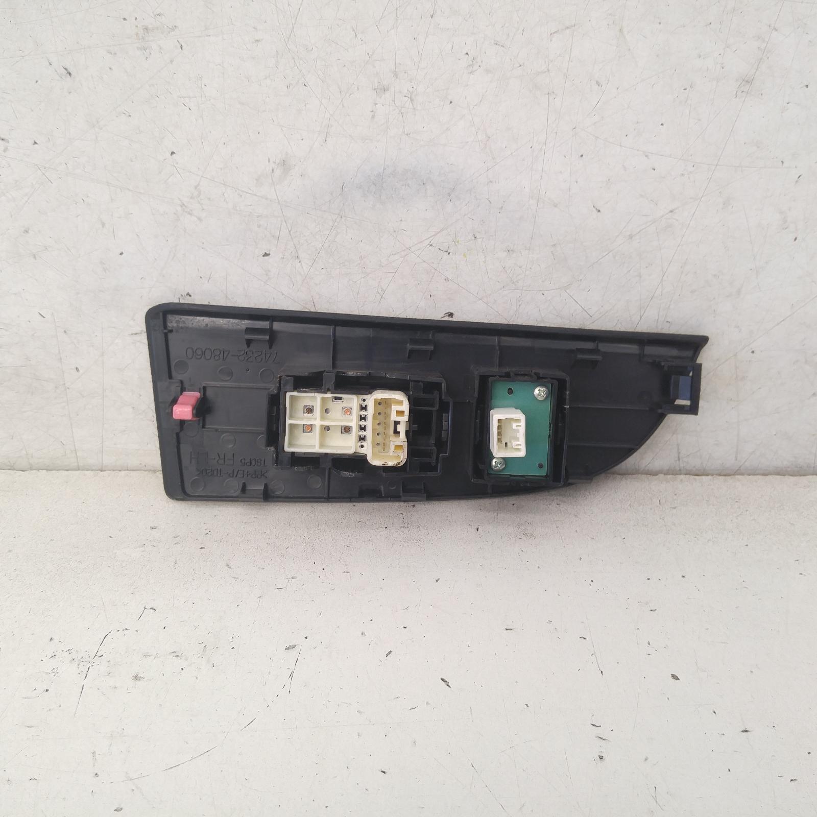 View Auto part Pwr Dr Wind Switch Toyota Kluger 2009