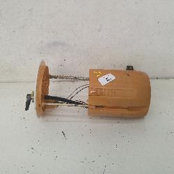 View Auto part Fuel Pump Toyota Kluger 2009