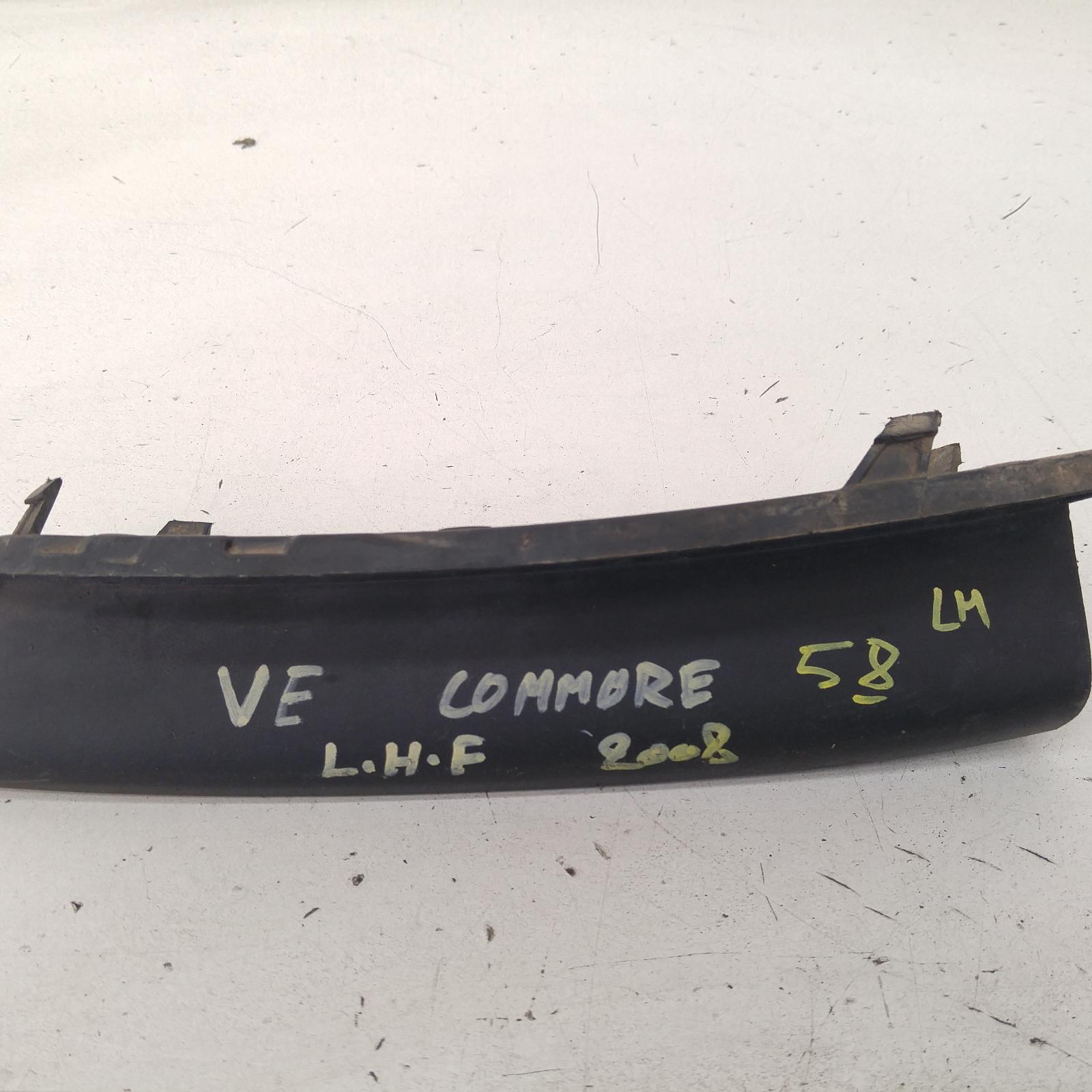 View Auto part Grille Holden Commodore 2008