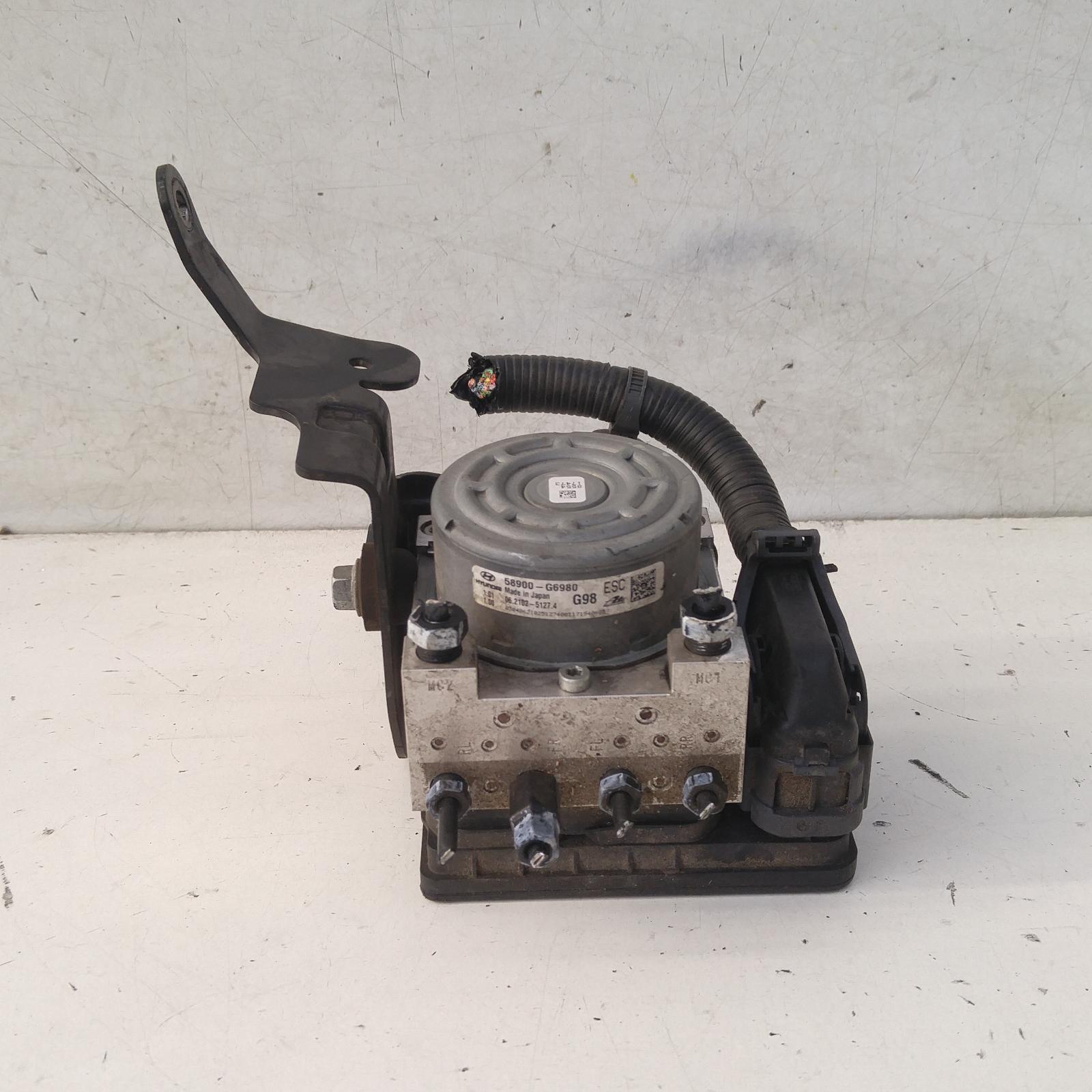 2018 Kia Picanto Abs Pump/Modulator View Auto part Abs Pump/Modulator Kia Picanto 2018
