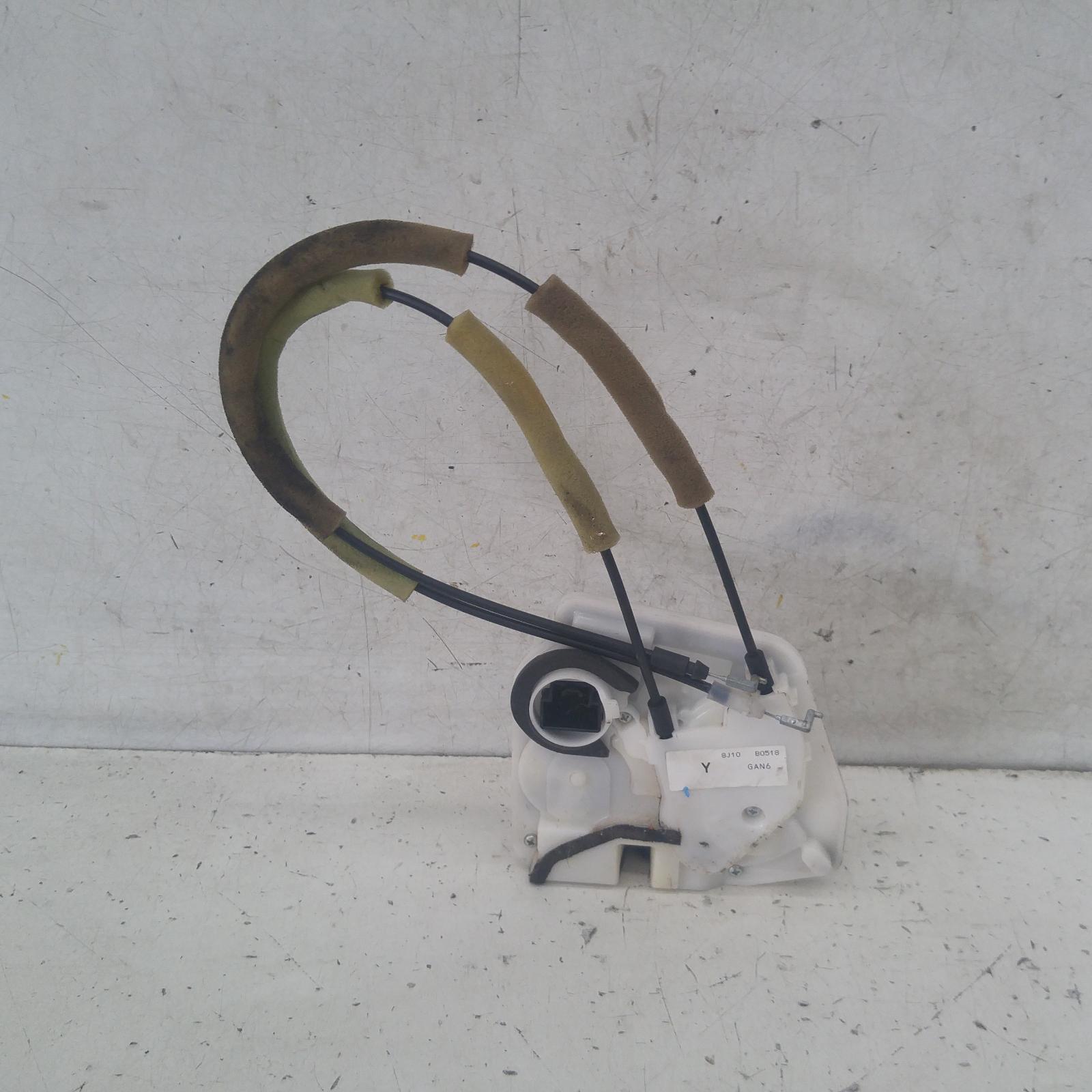 View Auto part Door/Boot/Gate Lock Mazda 6 2008