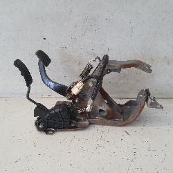 View Auto part Pedal Assembly Toyota Hiace 2011