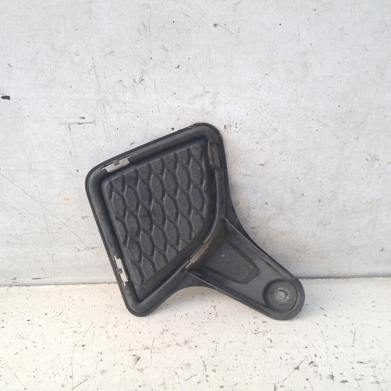 View Auto part Right Indicator/Fog/Side Toyota Hiace 2011