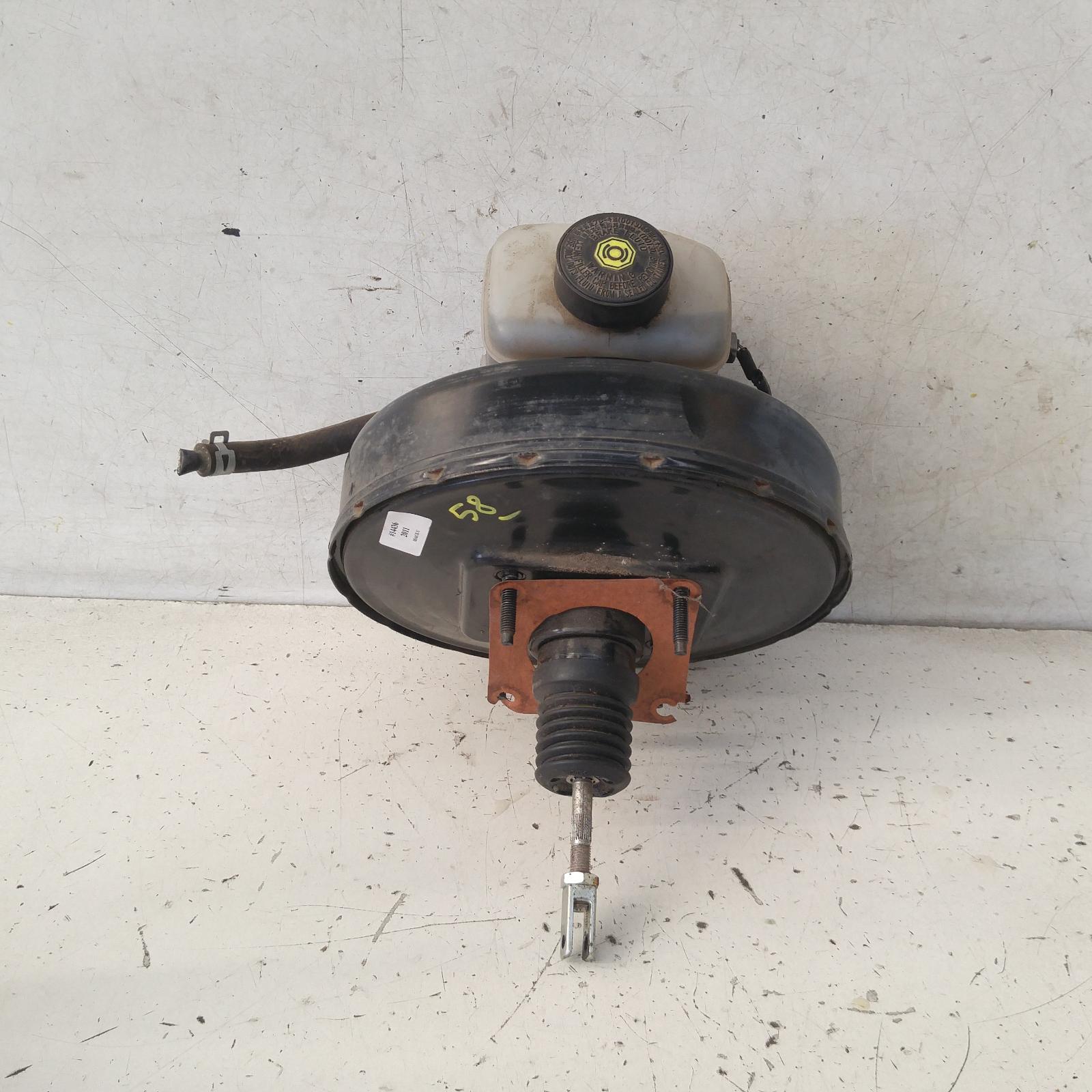 View Auto part Brake Booster Toyota Hiace 2011