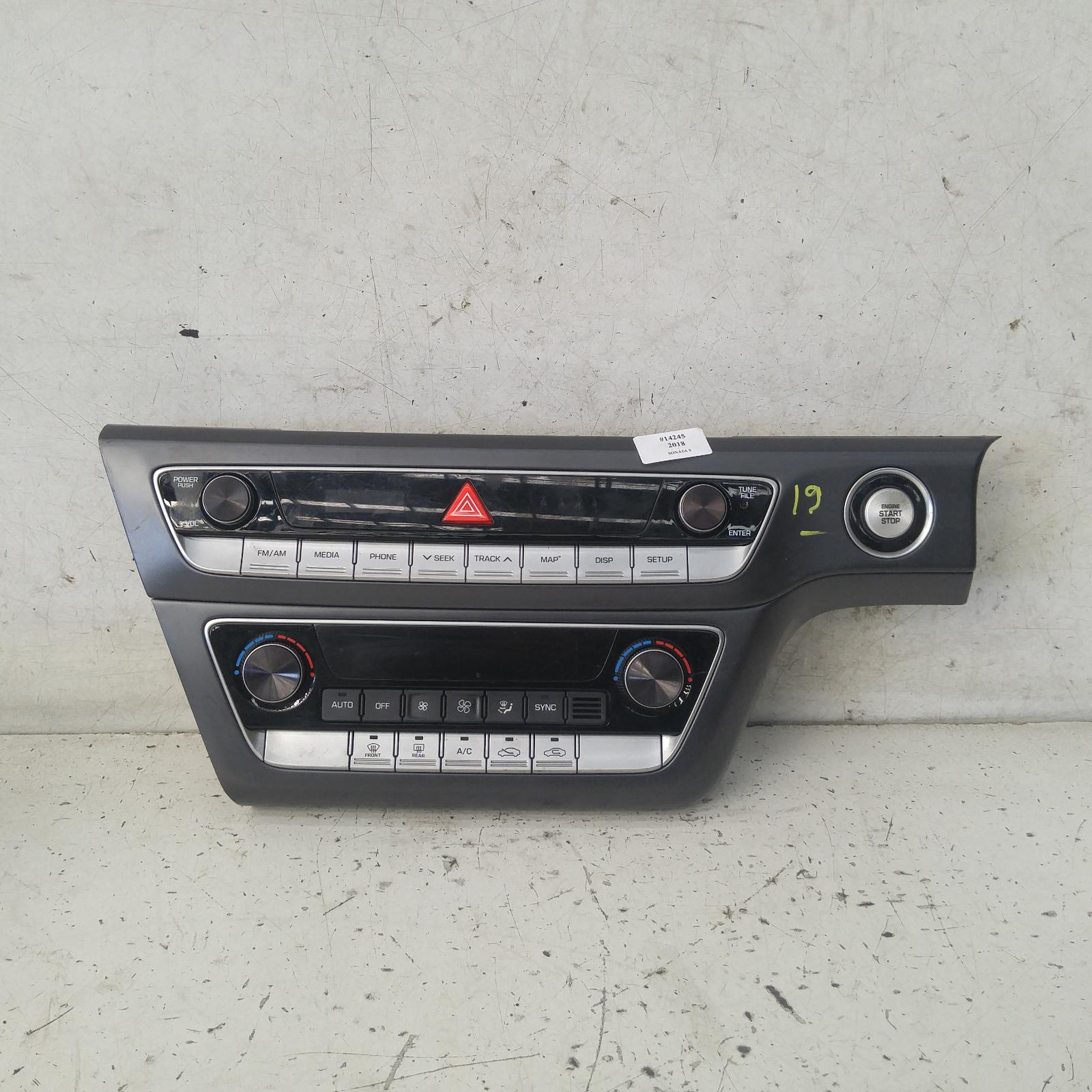 View Auto part Radio/Cd/Dvd/Sat/Tv Hyundai Sonata 2018