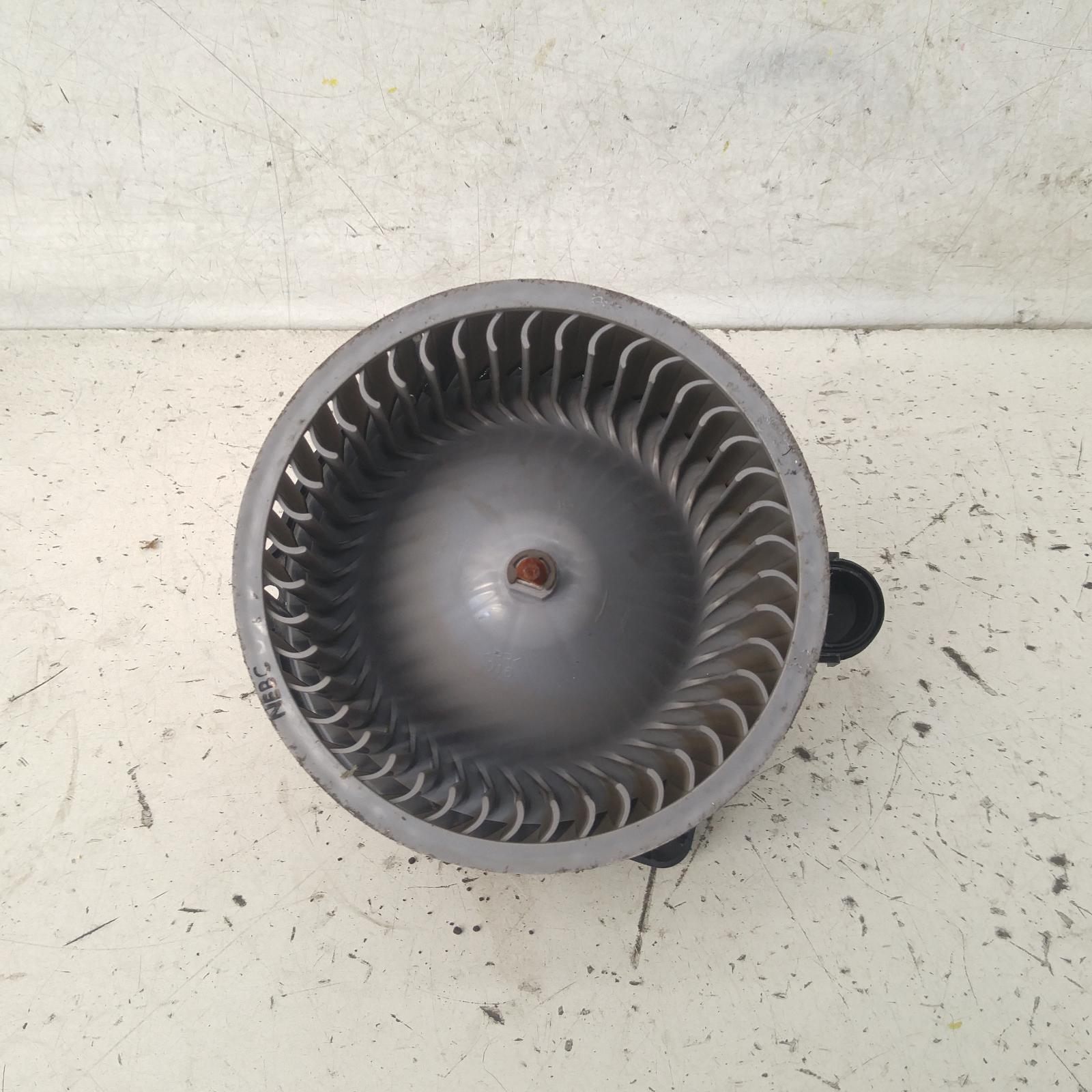 View Auto part Heater Fan Motor Hyundai Sonata 2018