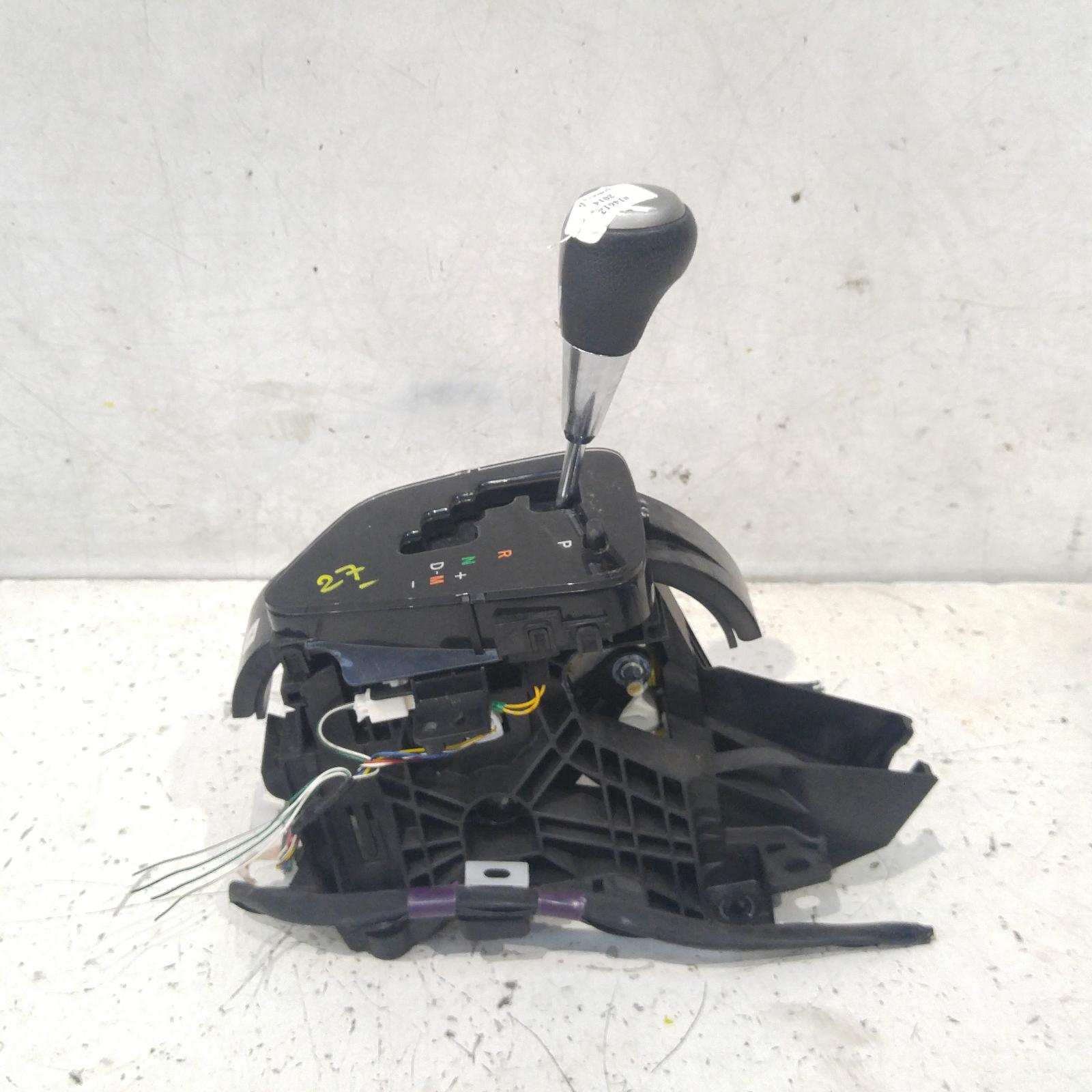 View Auto part Gear Stick/Shifter Toyota Corolla 2014