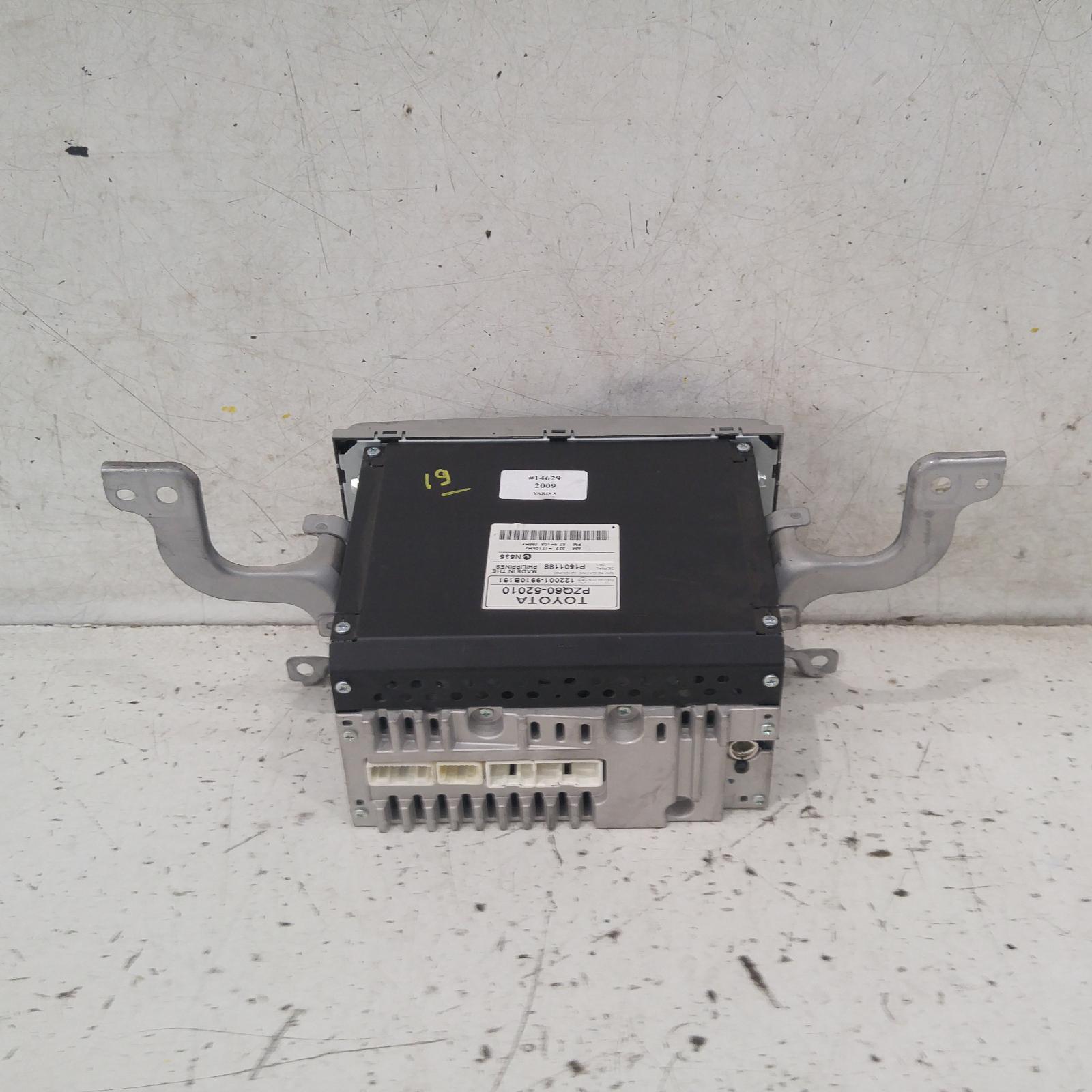 View Auto part Radio/Cd/Dvd/Sat/Tv Toyota Yaris 2009