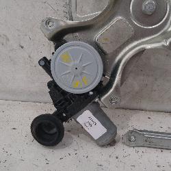 View Auto part Left Front Window Reg/Motor Toyota Yaris 2009