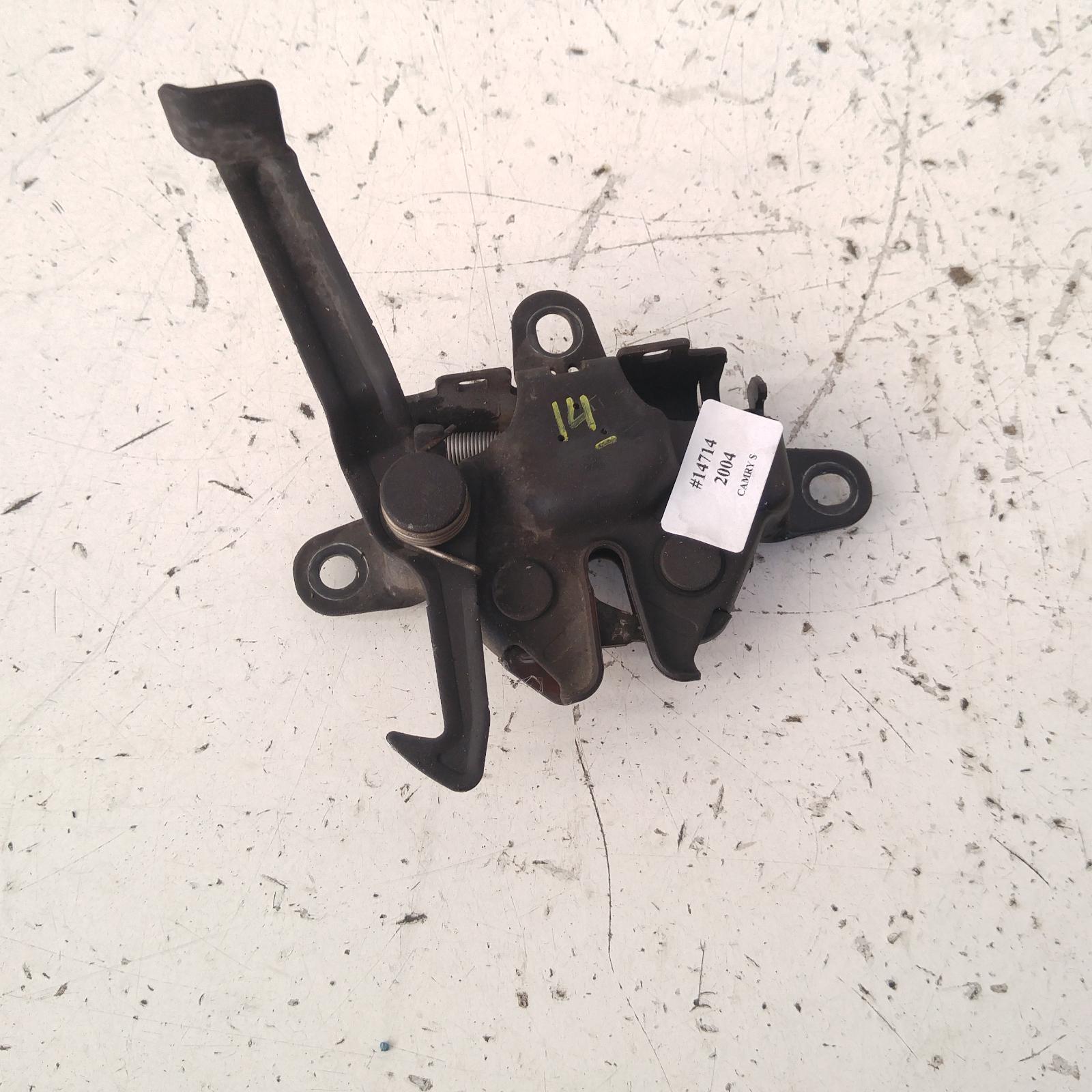 2004 Toyota Camry Bonnet Lock/Support View Auto part Bonnet Lock/Support Toyota Camry 2004
