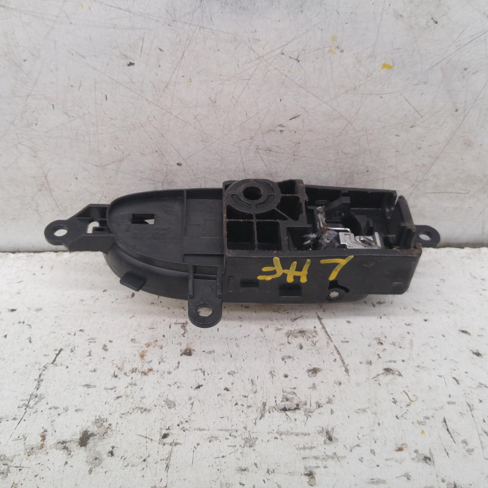 View Auto part Door Handle Nissan Murano 2009
