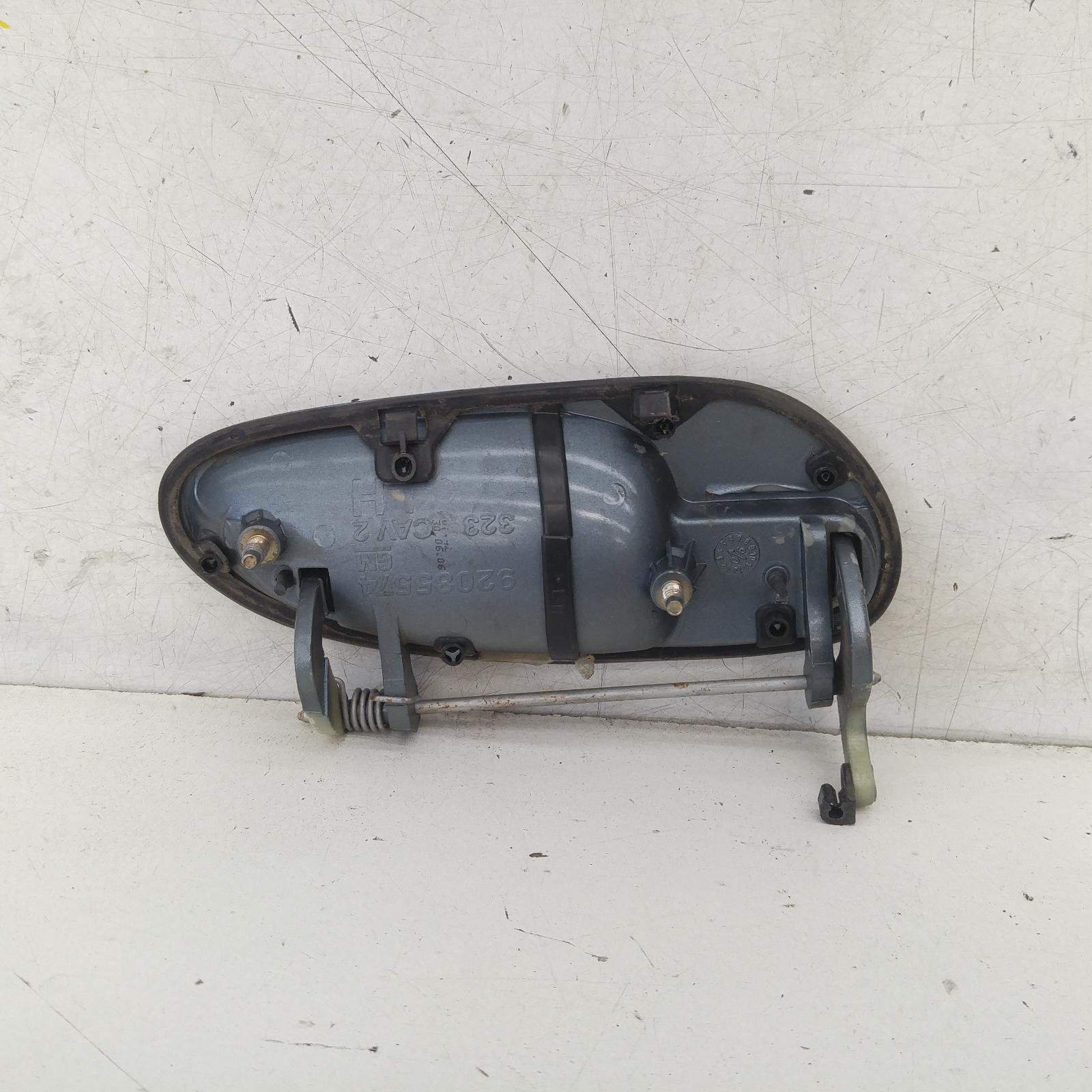 View Auto part Door Handle Holden Commodore 2006