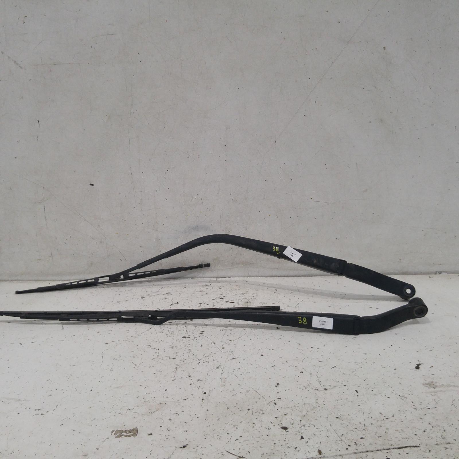 View Auto part Wiper Arm Mazda 3 2012